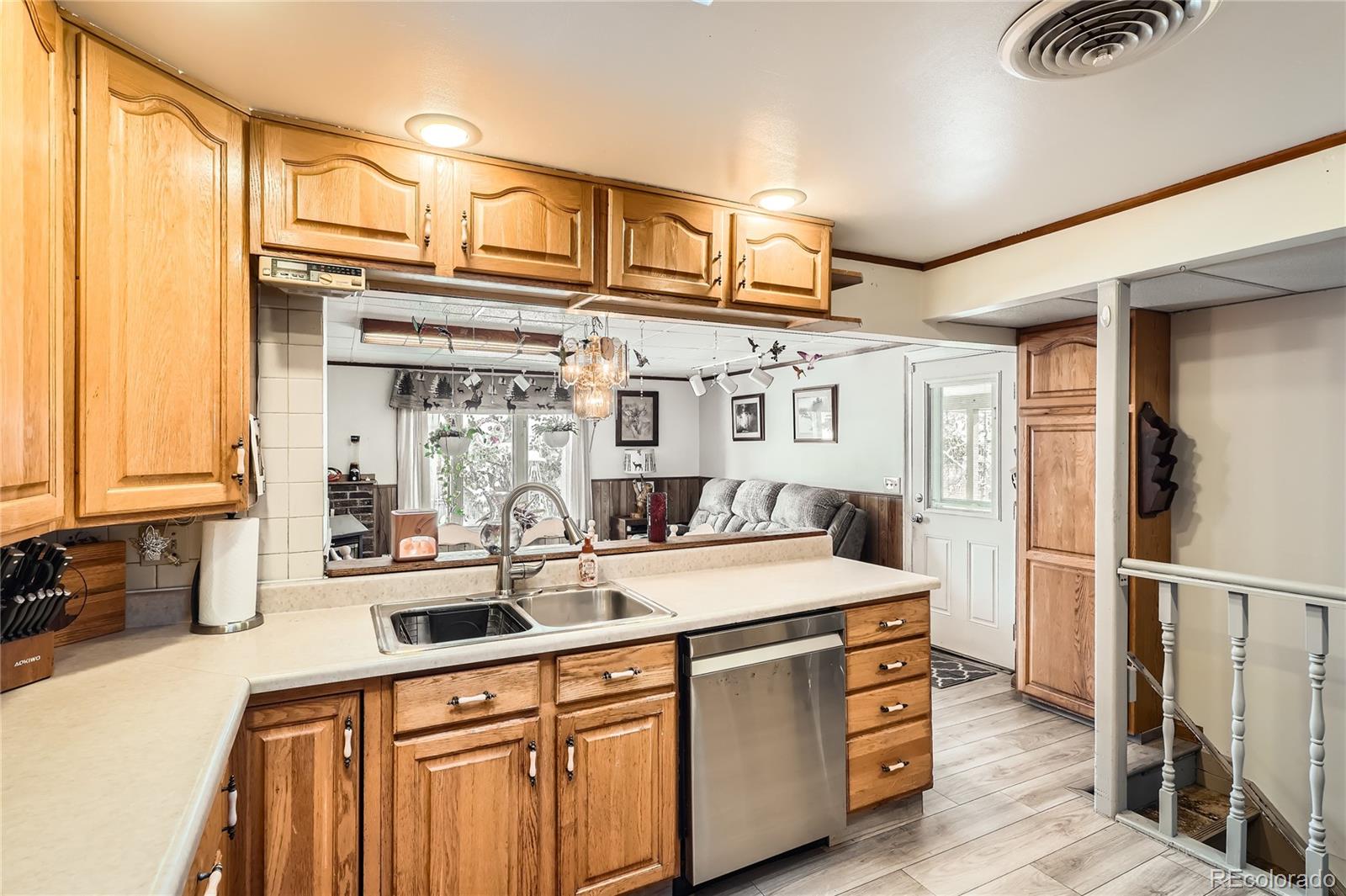 MLS Image #4 for 1240 s chase court,lakewood, Colorado