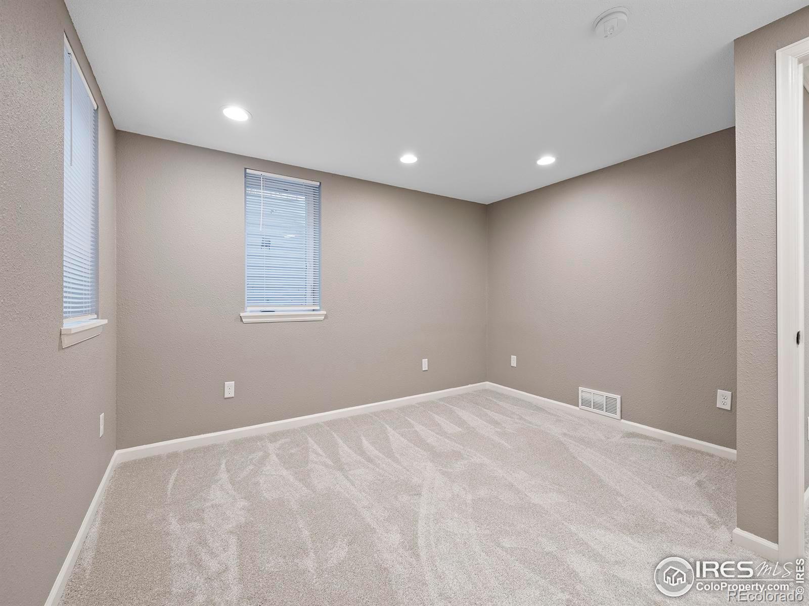 MLS Image #31 for 3024  stanford road,fort collins, Colorado