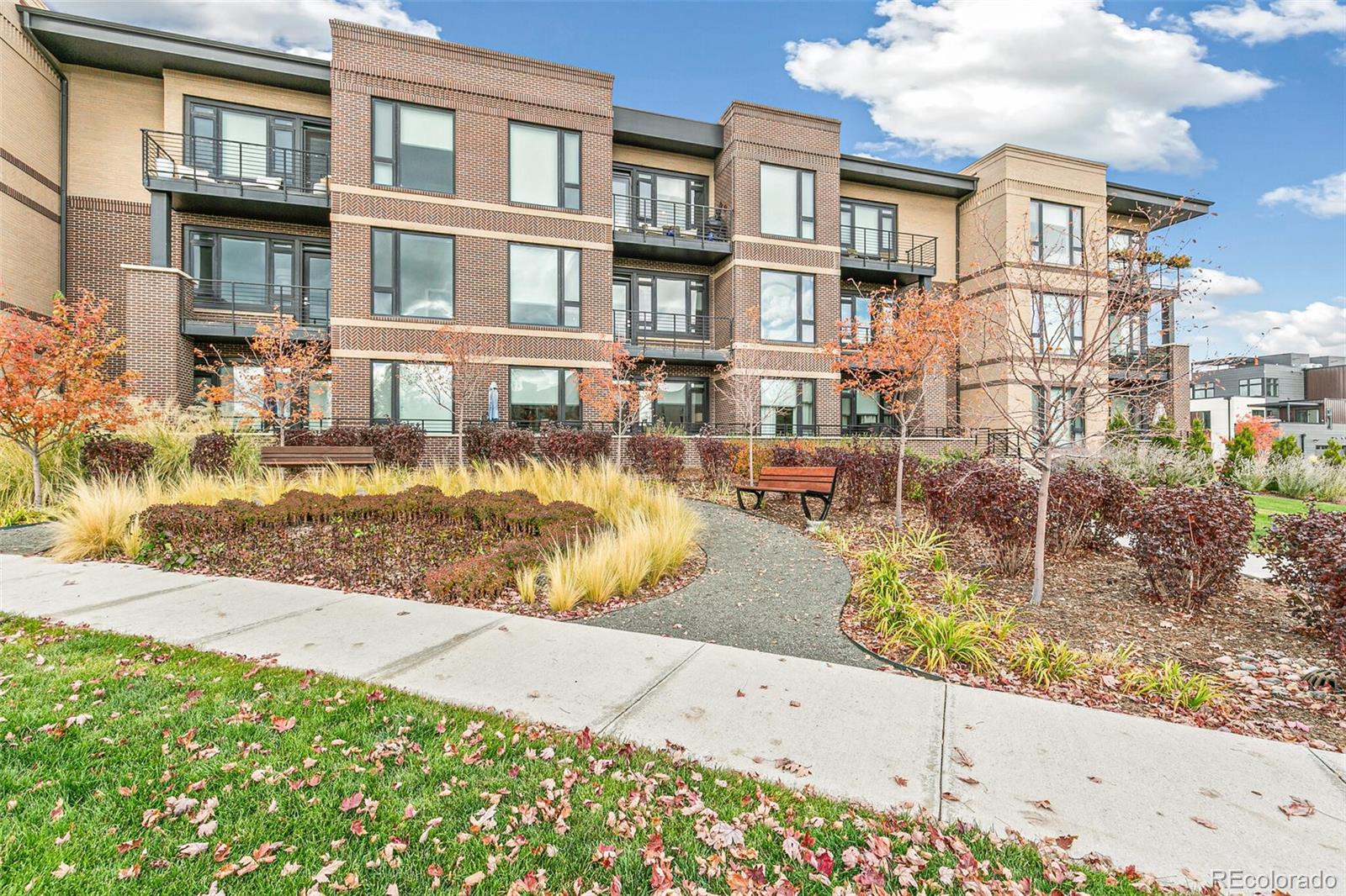 MLS Image #1 for 6618 e lowry boulevard 112,denver, Colorado