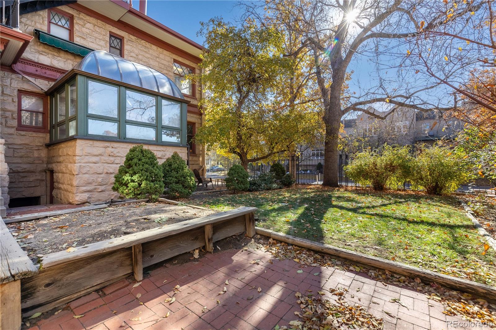 MLS Image #33 for 1601 n emerson street,denver, Colorado