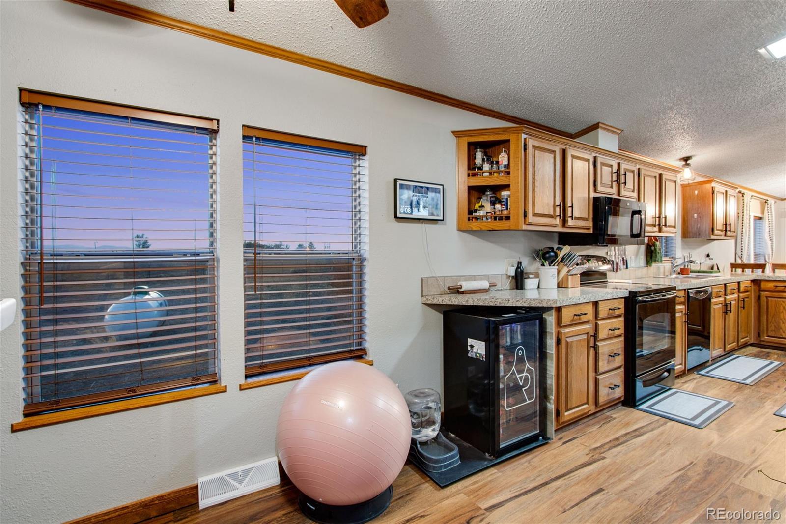 MLS Image #36 for 44129  priddy avenue,pierce, Colorado