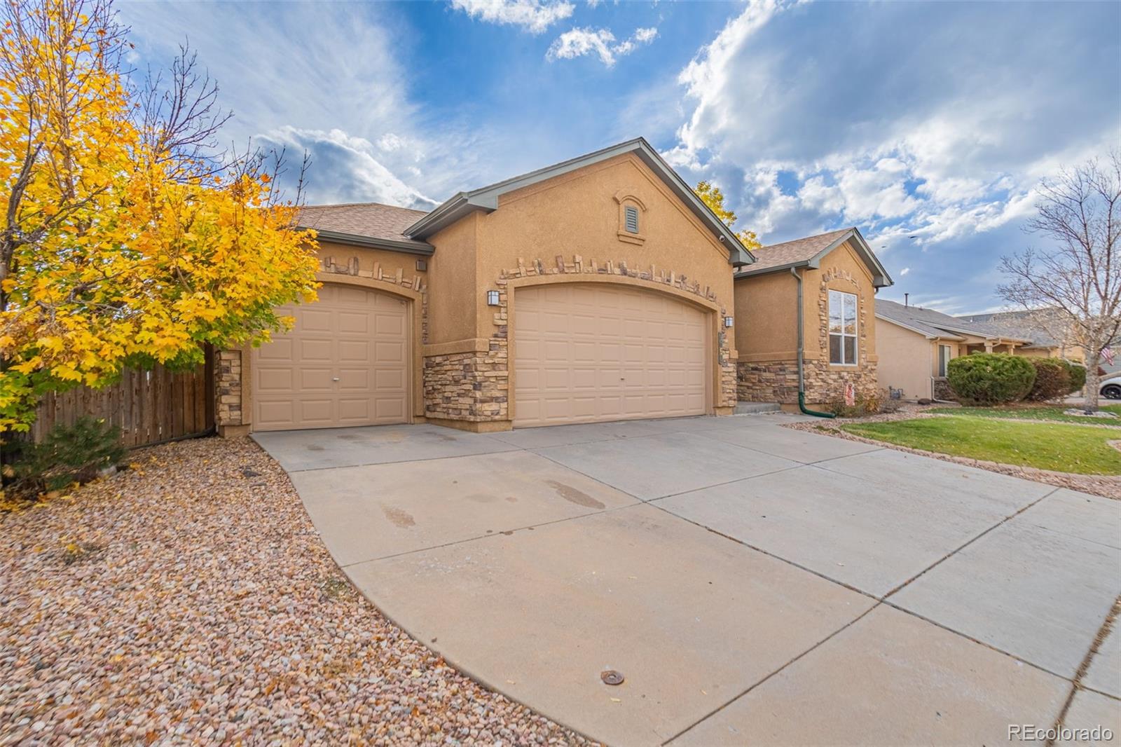 MLS Image #1 for 7652  amberly drive,colorado springs, Colorado