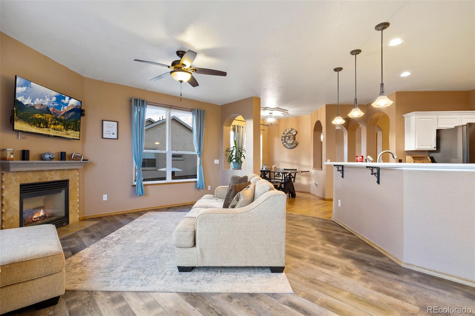 MLS Image #5 for 7652  amberly drive,colorado springs, Colorado