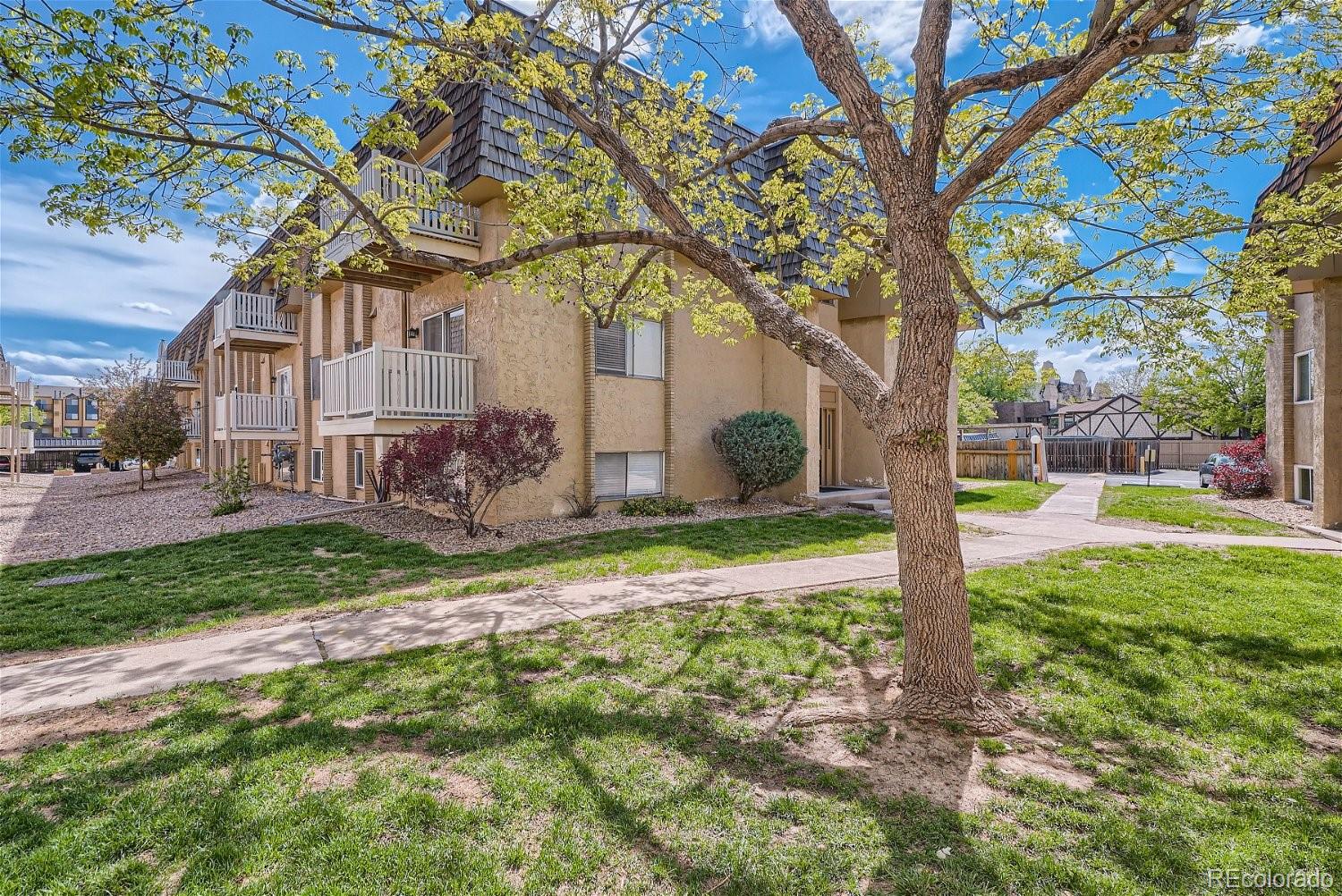 MLS Image #24 for 7355 e quincy avenue,denver, Colorado