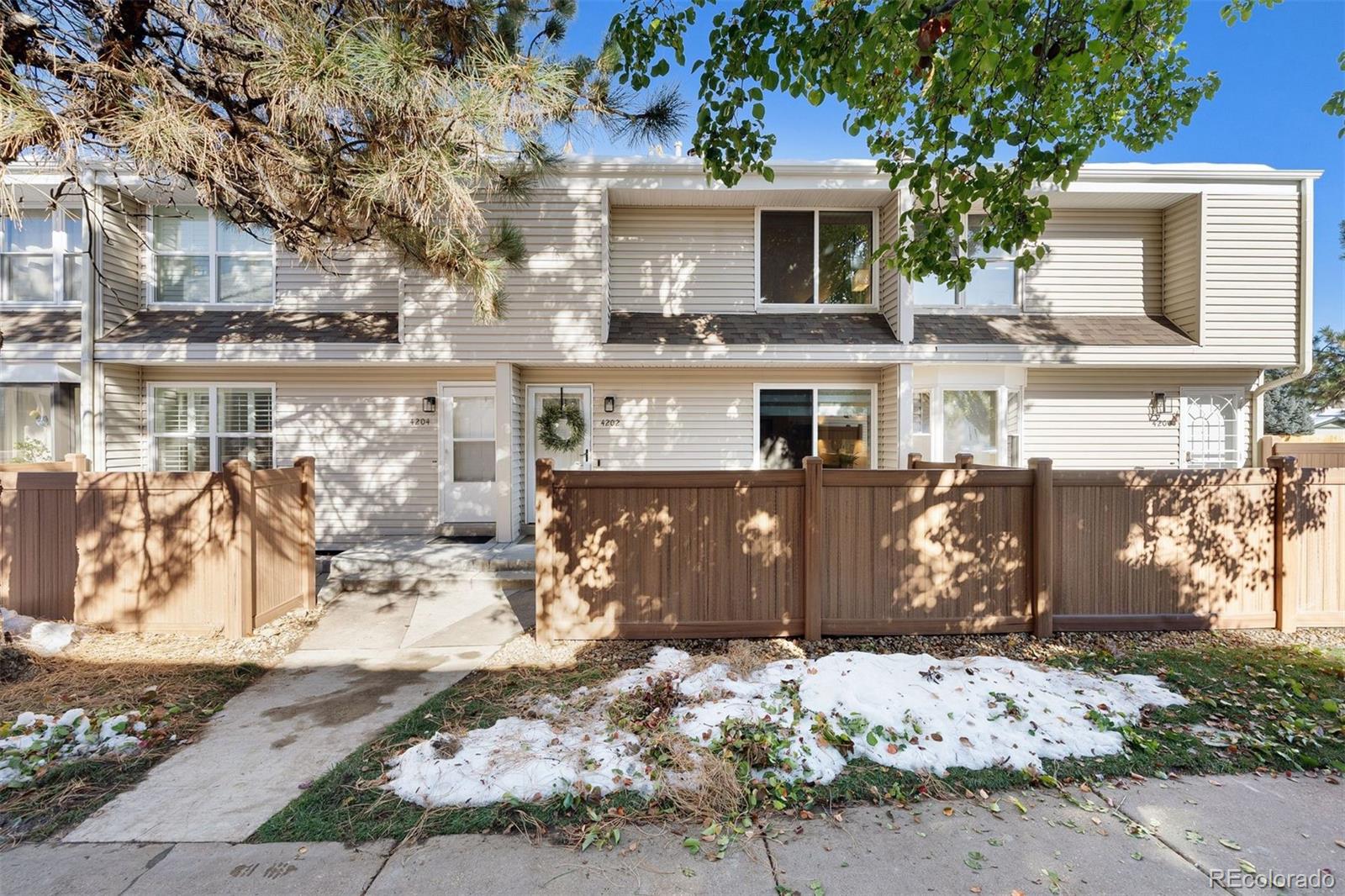 MLS Image #2 for 4202 e maplewood way,centennial, Colorado