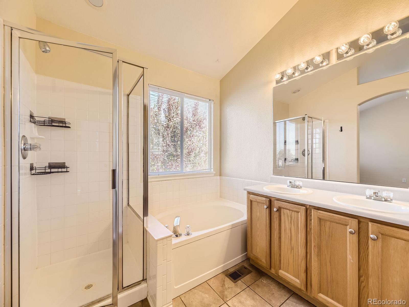 MLS Image #16 for 9619  sydney lane,highlands ranch, Colorado