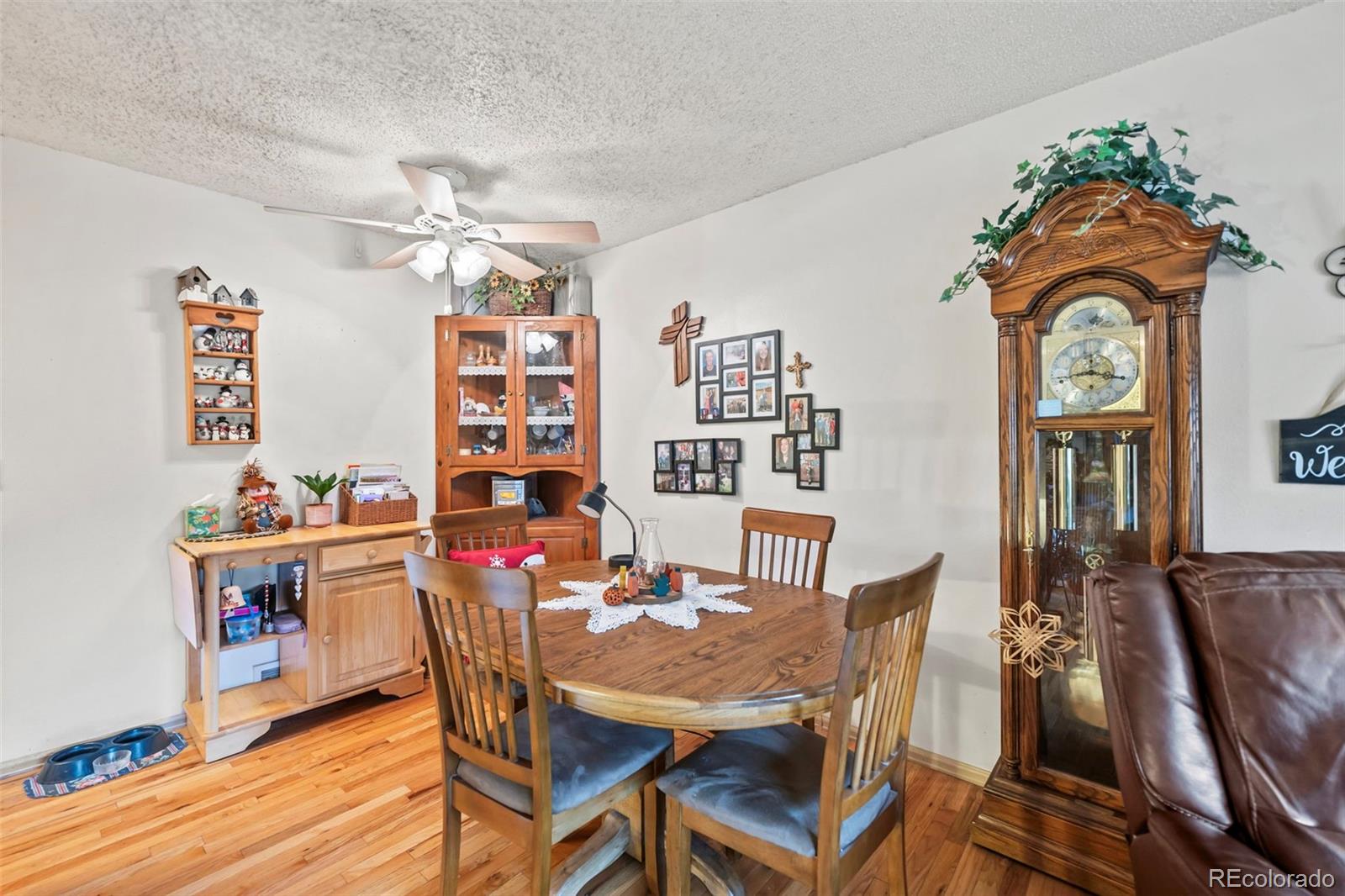 MLS Image #5 for 4935  elm grove drive,colorado springs, Colorado