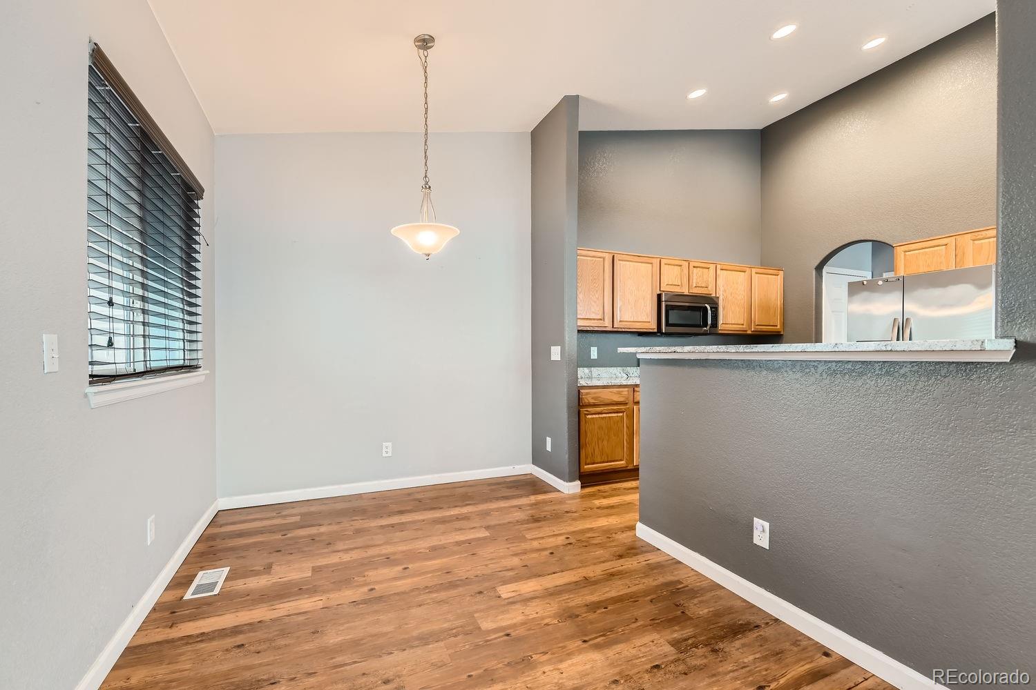 MLS Image #3 for 8237  clayton court,denver, Colorado