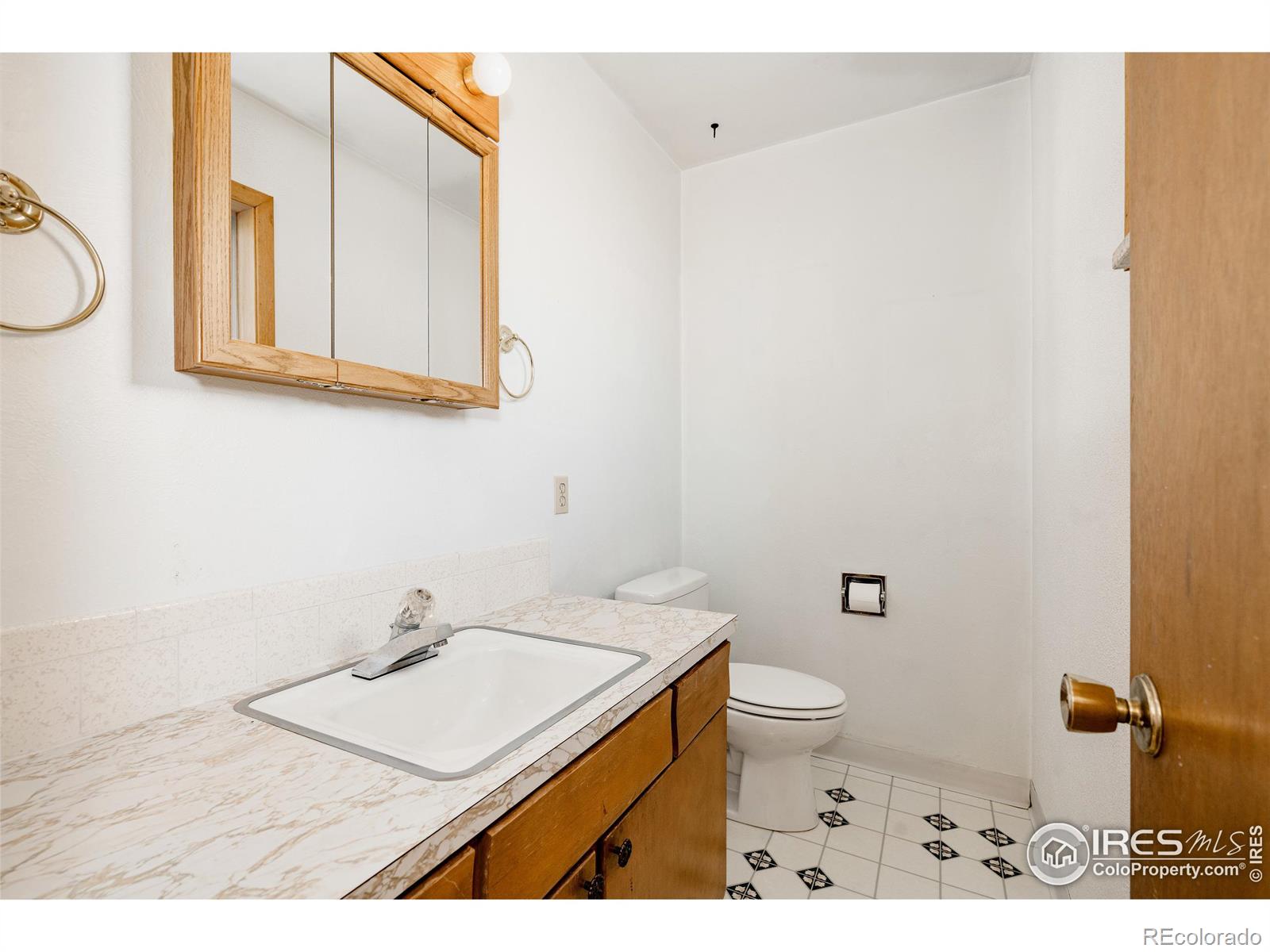 MLS Image #18 for 8895  morton road,niwot, Colorado