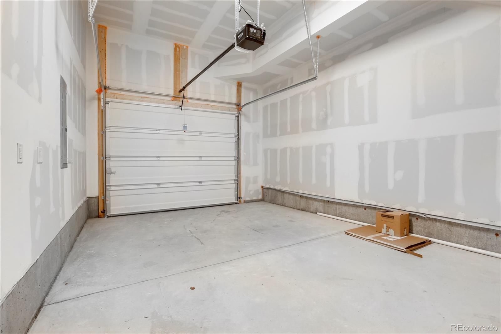 MLS Image #34 for 5148 w 44th avenue,denver, Colorado