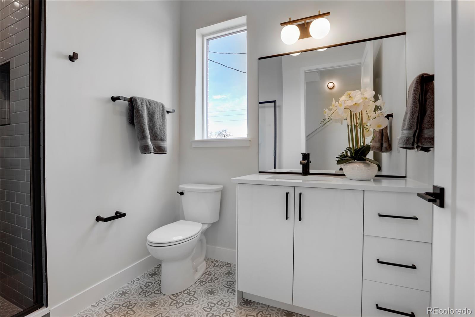 MLS Image #38 for 5148 w 44th avenue,denver, Colorado