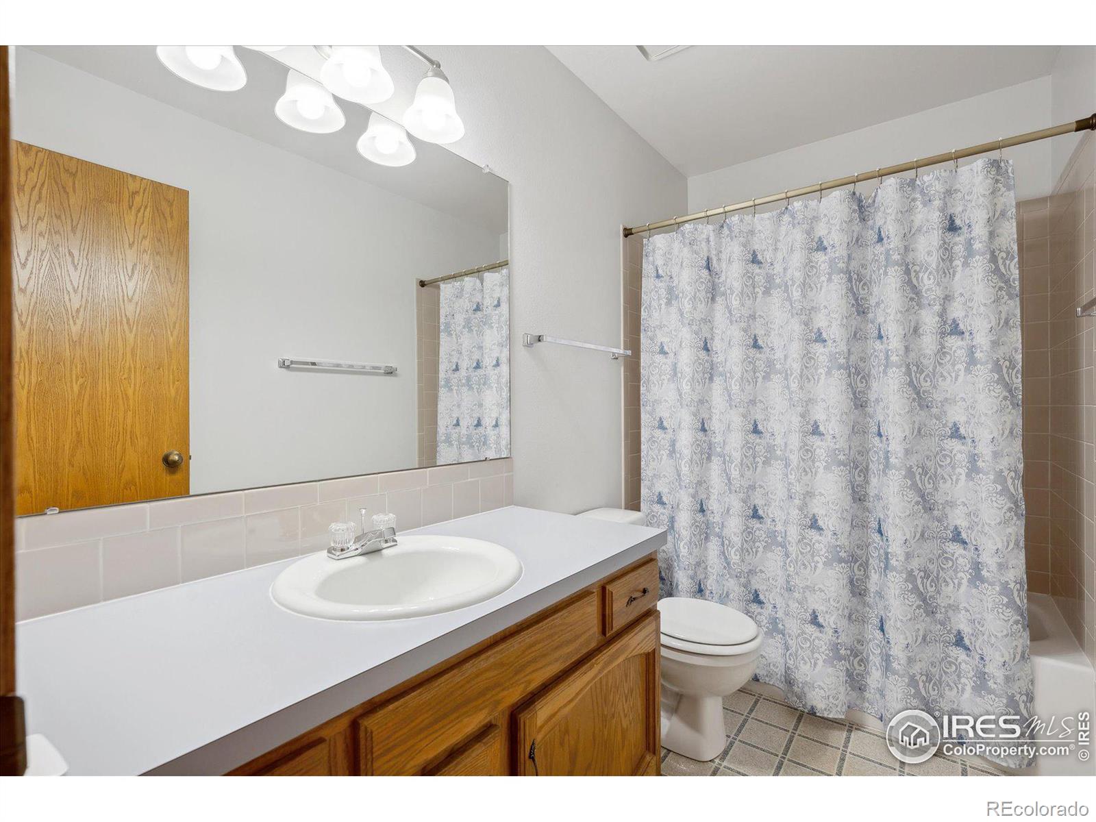 MLS Image #14 for 1596 w 29th street,loveland, Colorado