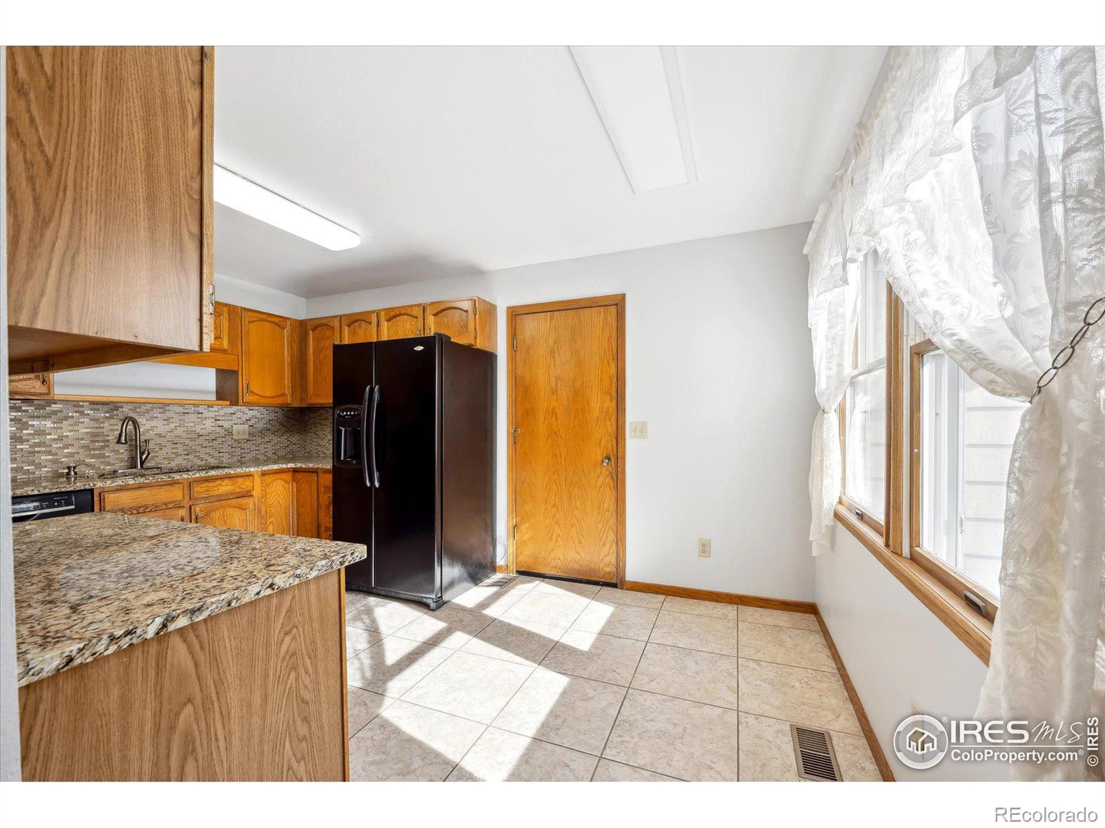 MLS Image #6 for 1596 w 29th street,loveland, Colorado