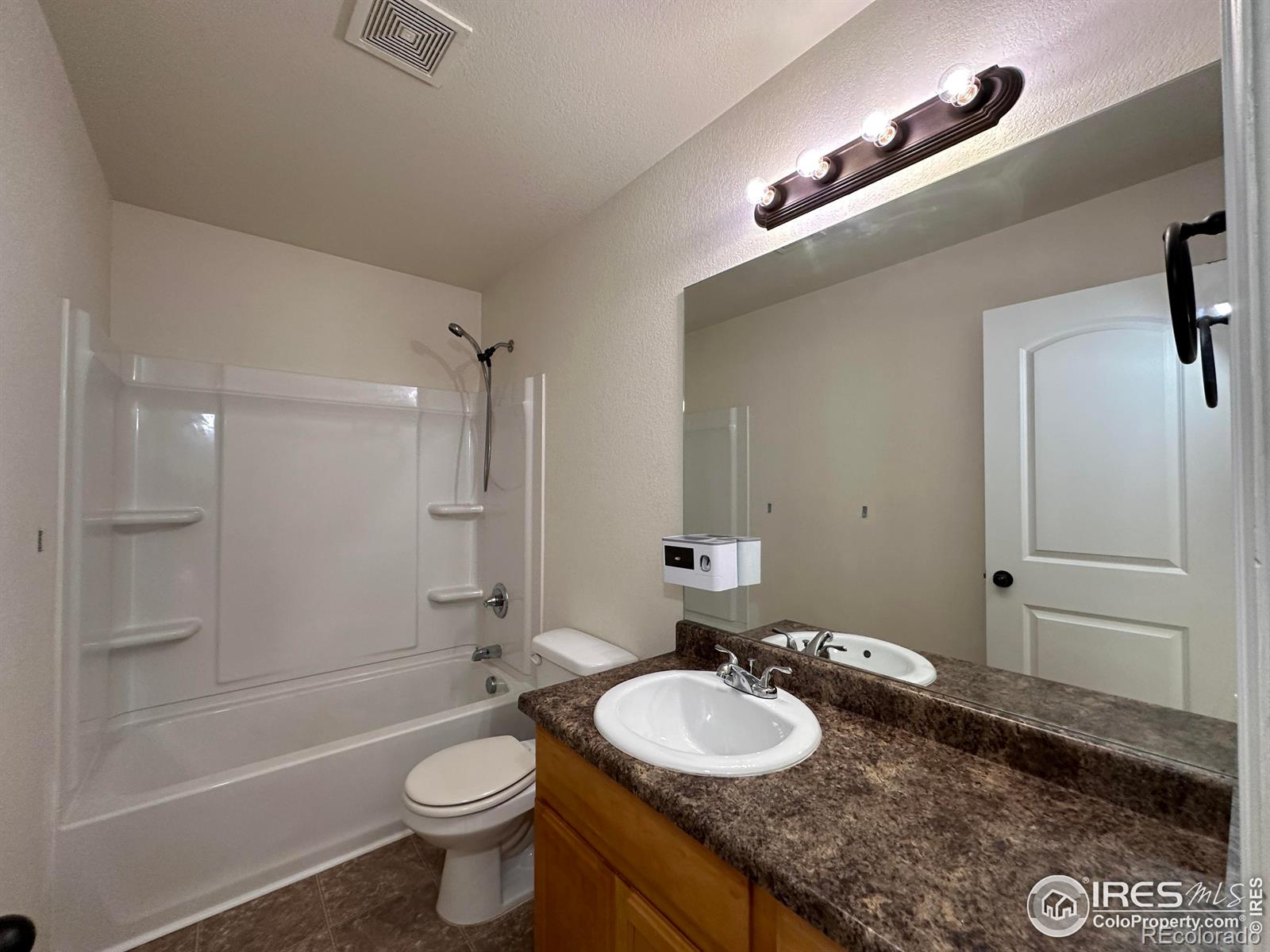 MLS Image #17 for 2937  aspen avenue,greeley, Colorado