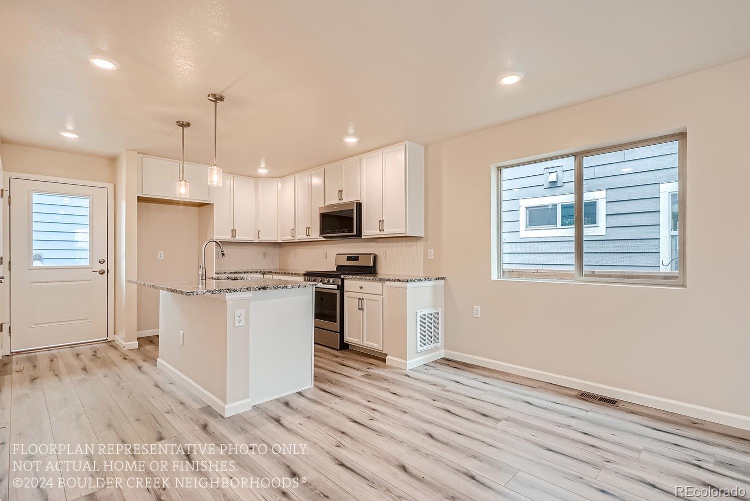 MLS Image #15 for 10271 e 62nd place,denver, Colorado