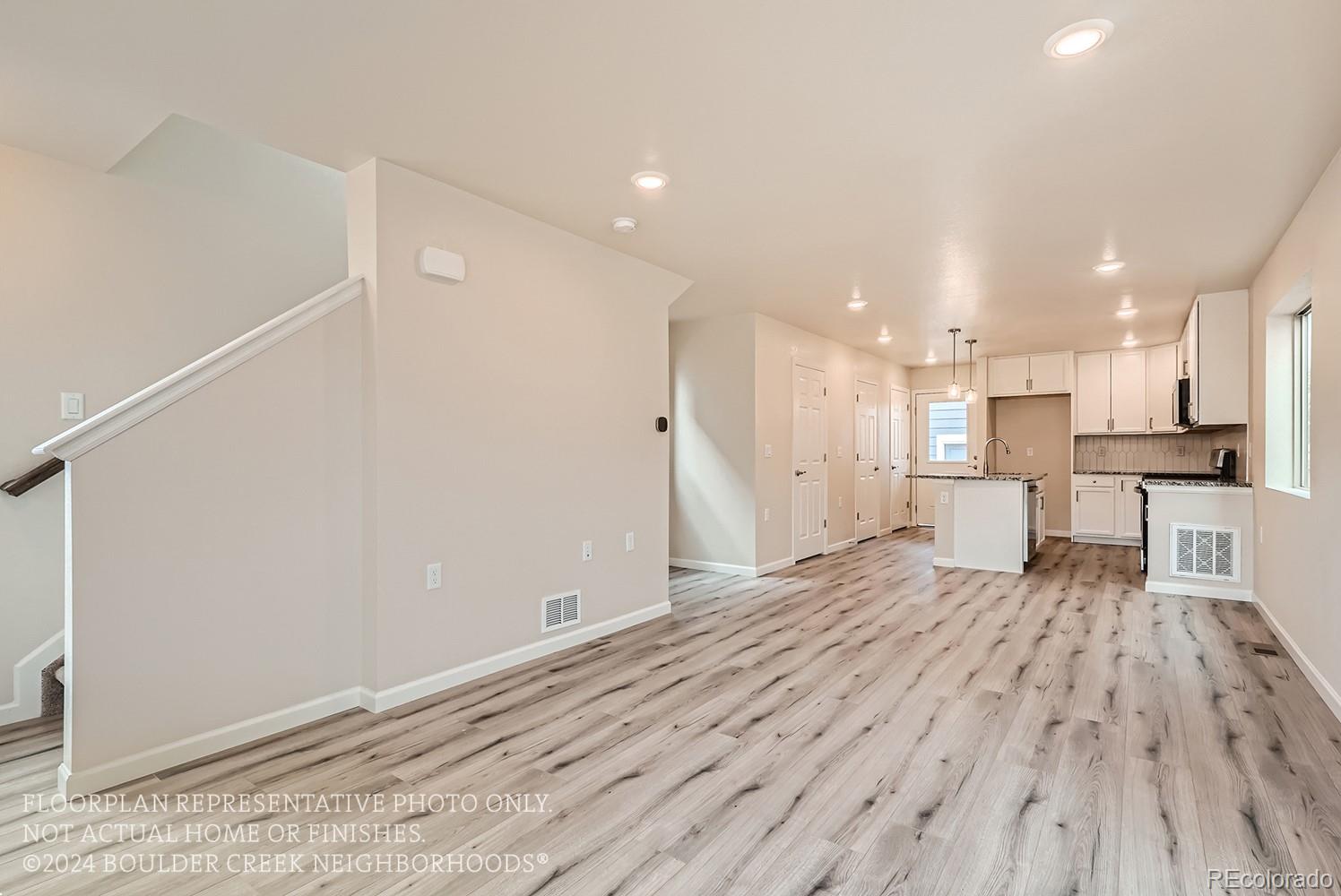 MLS Image #17 for 10271 e 62nd place,denver, Colorado