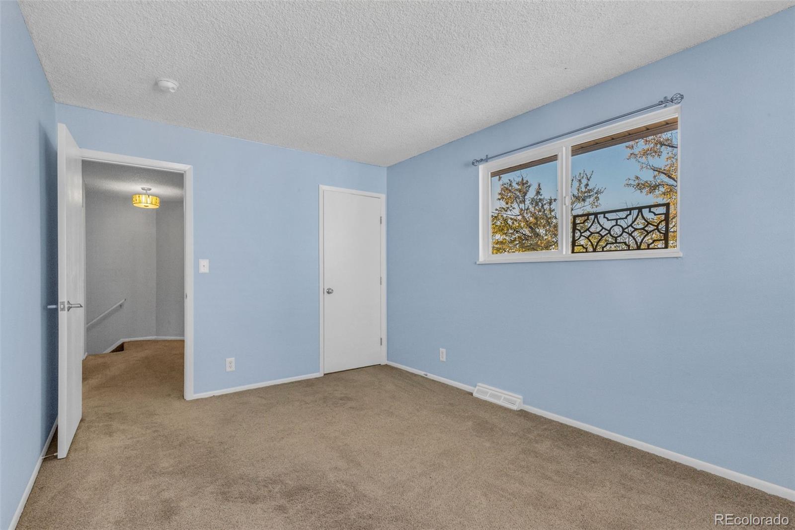 MLS Image #11 for 9747  croke drive ,denver, Colorado