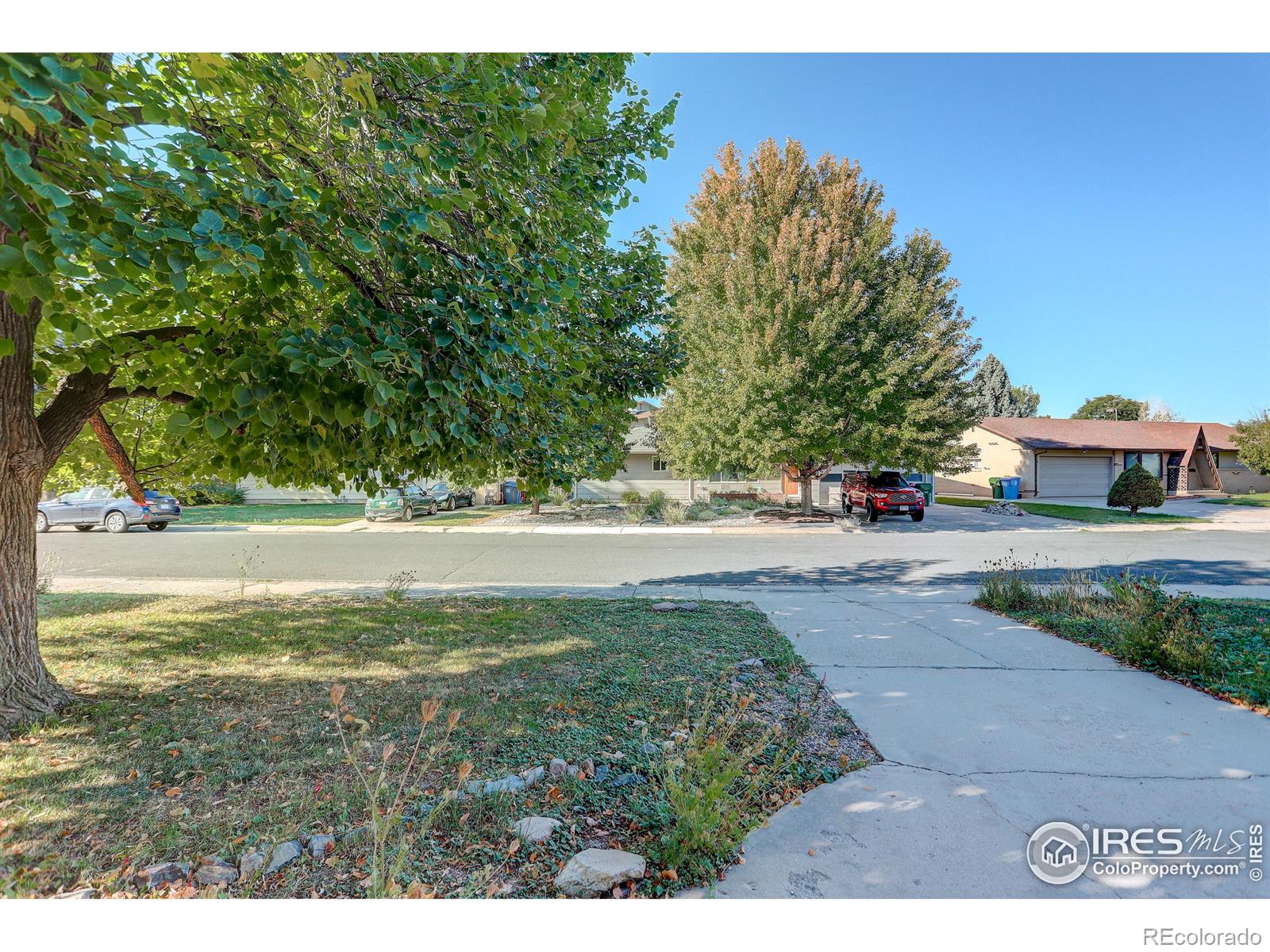 MLS Image #3 for 2524  spruce drive,loveland, Colorado