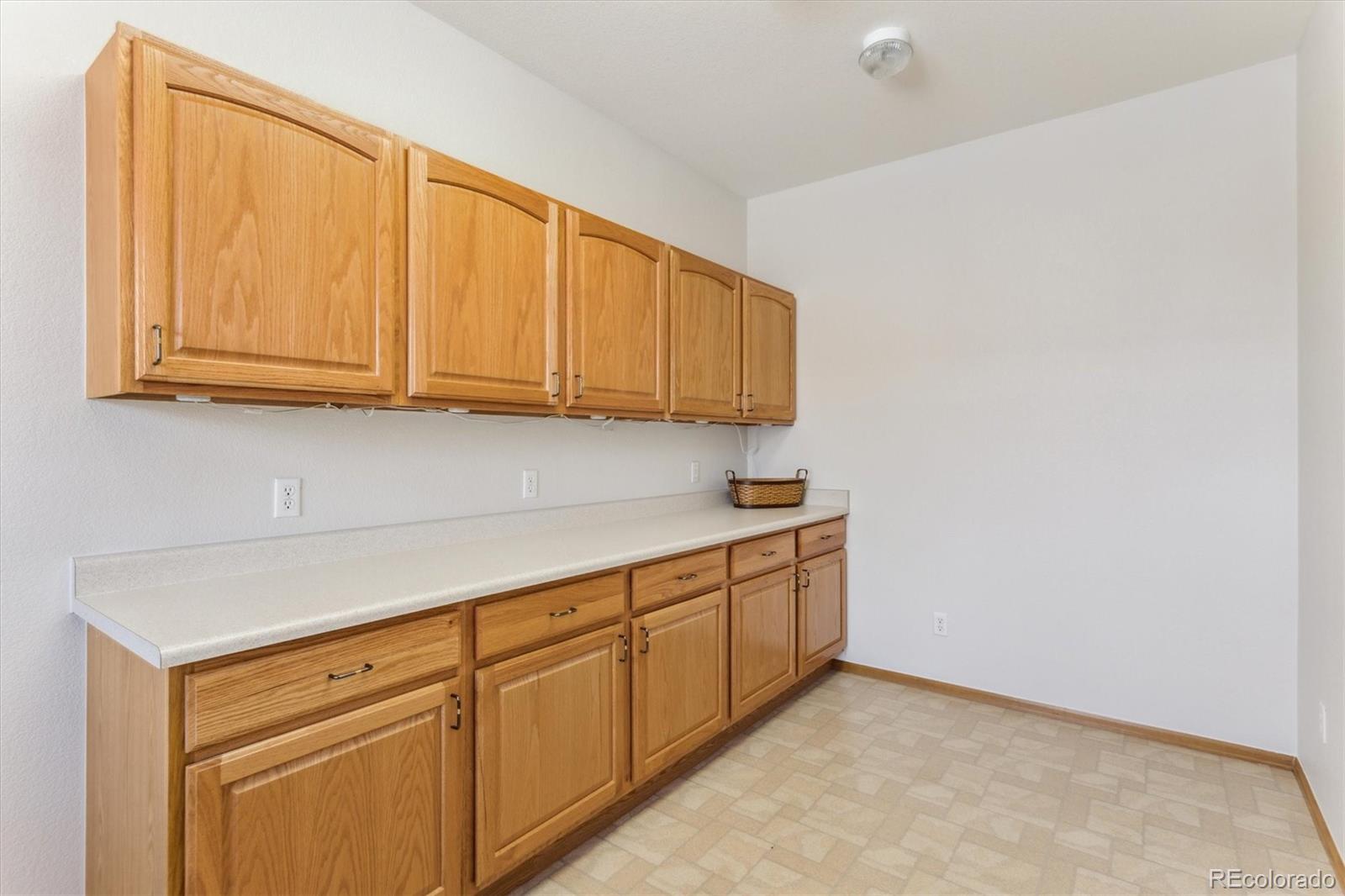 MLS Image #22 for 8129 s algonquian circle,aurora, Colorado