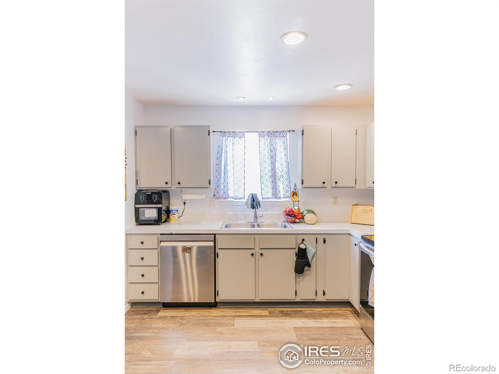 MLS Image #7 for 2430  aspen avenue,greeley, Colorado