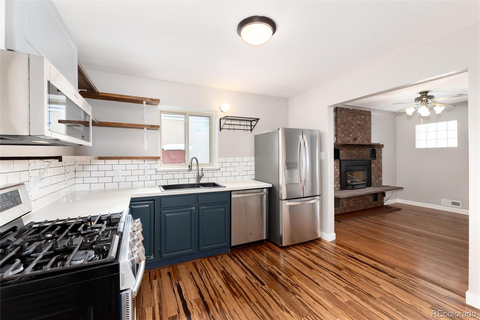 MLS Image #9 for 2550 s vrain street,denver, Colorado