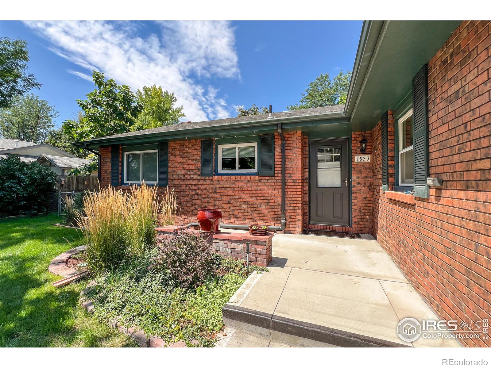 MLS Image #3 for 1533  sumner street,longmont, Colorado