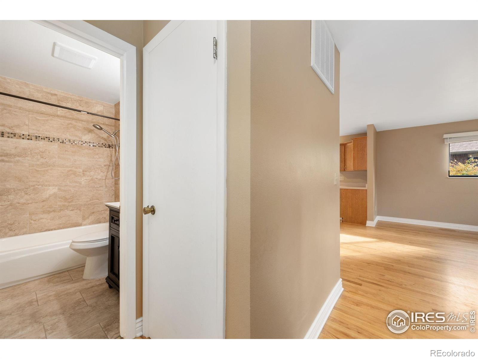 MLS Image #29 for 1001  strachan drive,fort collins, Colorado