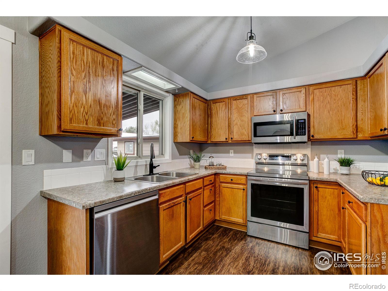 MLS Image #8 for 3985  willowood avenue,loveland, Colorado