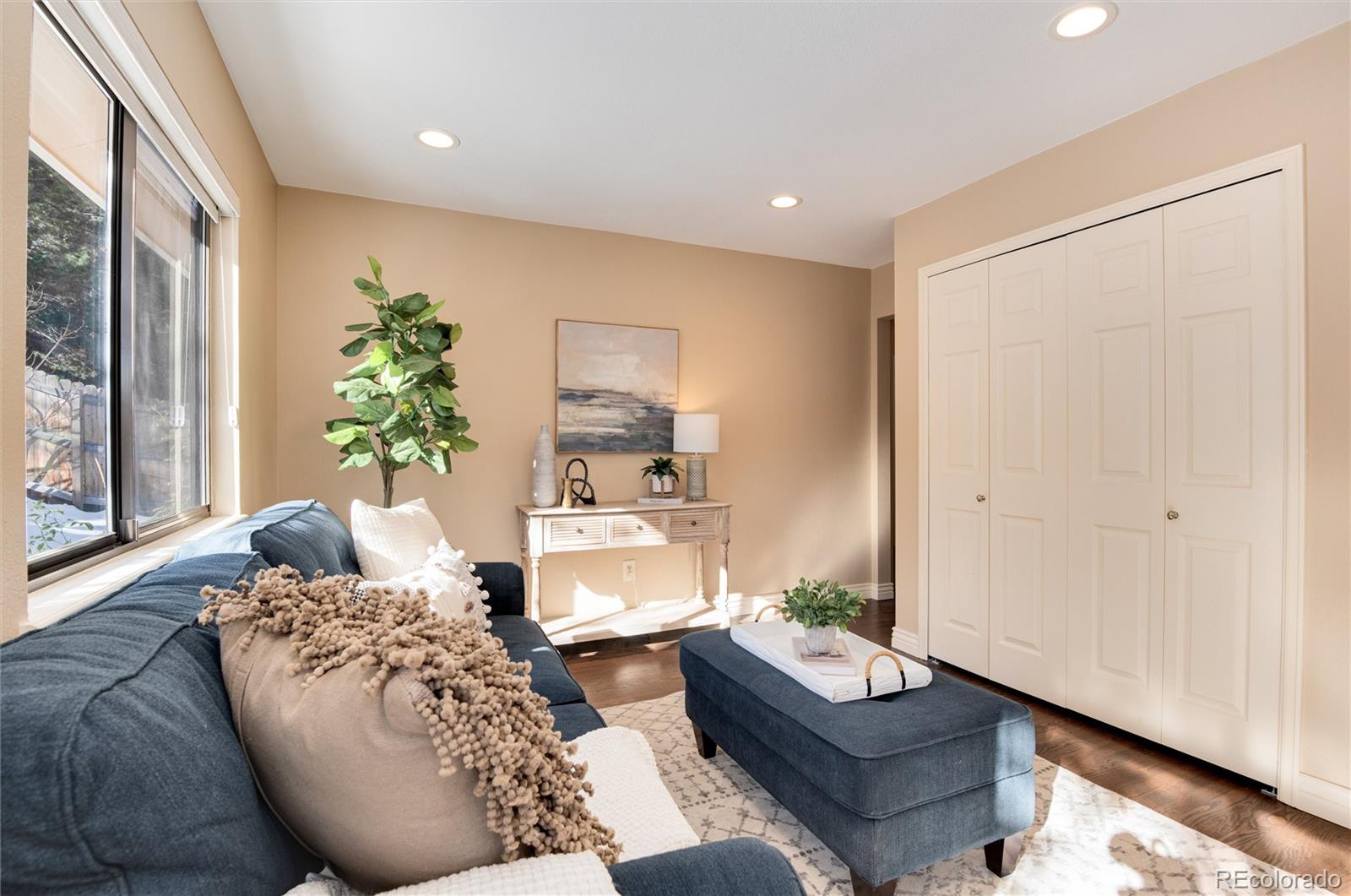 MLS Image #20 for 6350 e mineral place,centennial, Colorado