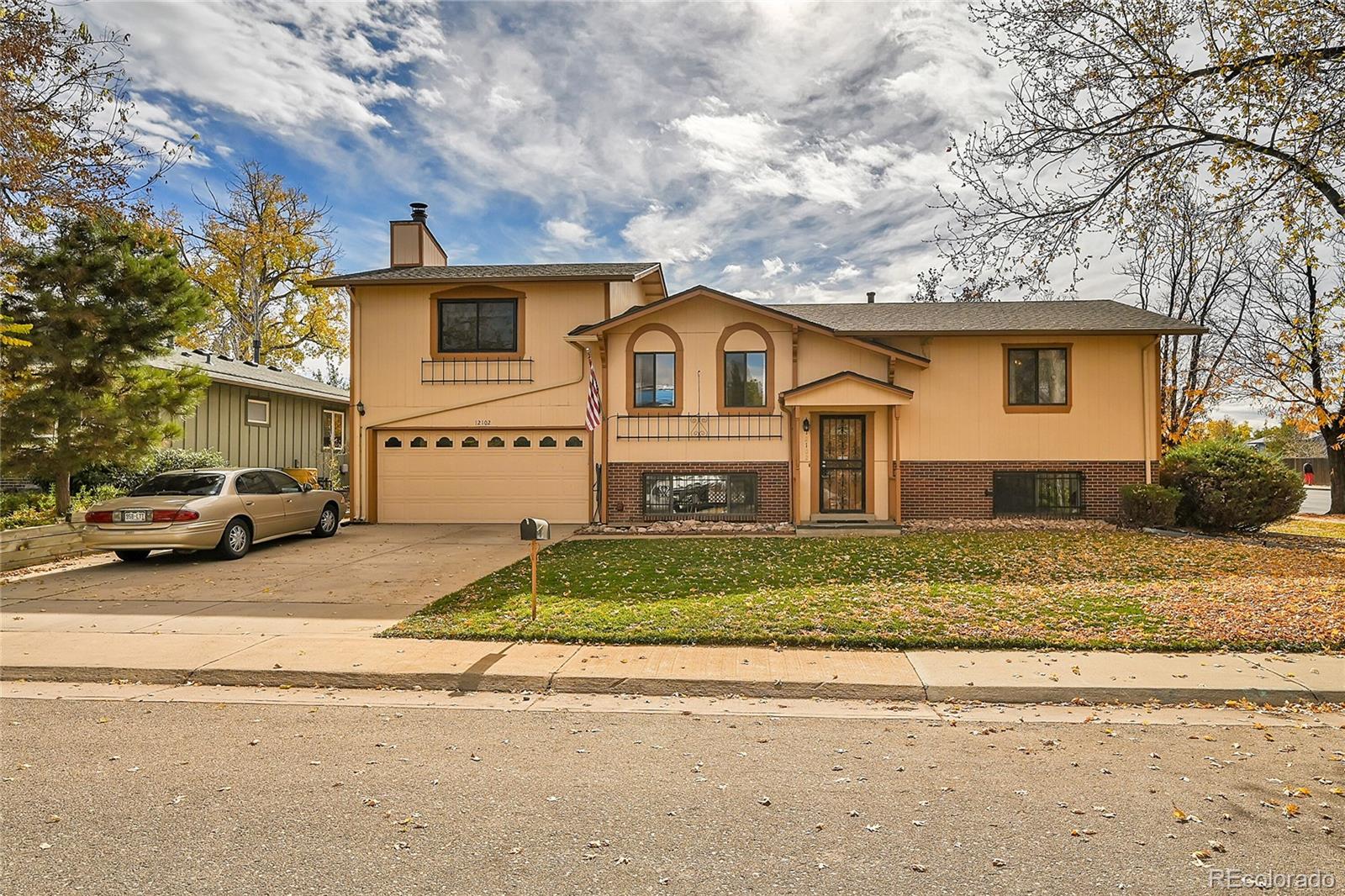 MLS Image #0 for 12102 e hawaii drive,aurora, Colorado