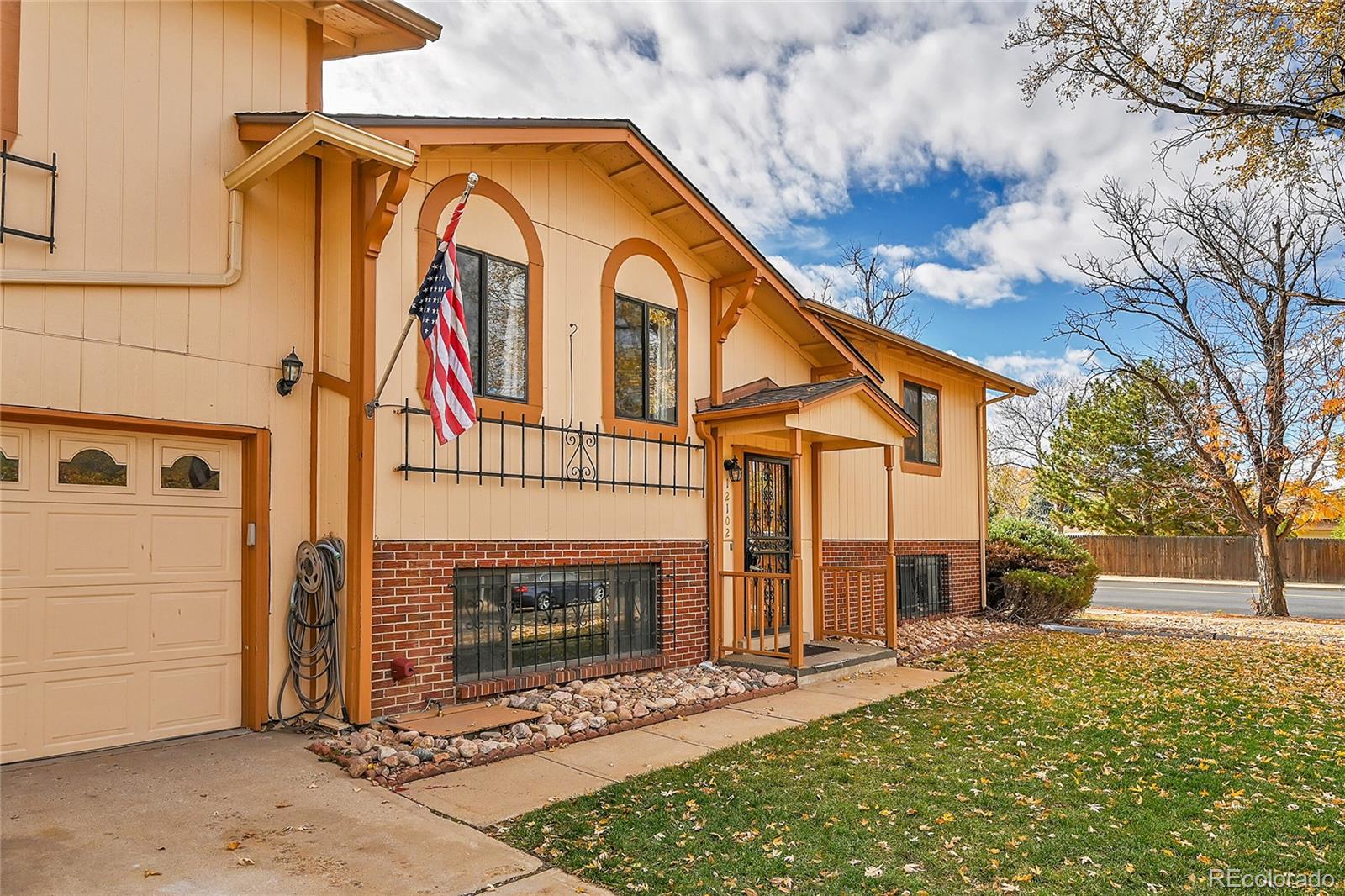 MLS Image #5 for 12102 e hawaii drive,aurora, Colorado