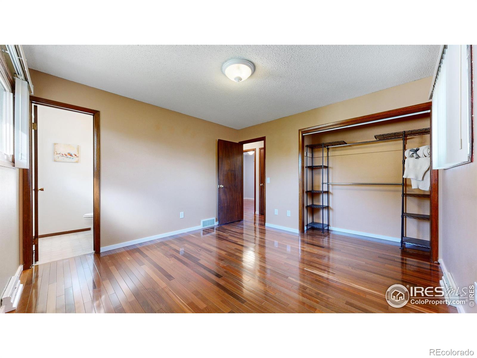 MLS Image #15 for 1644  axial drive,loveland, Colorado