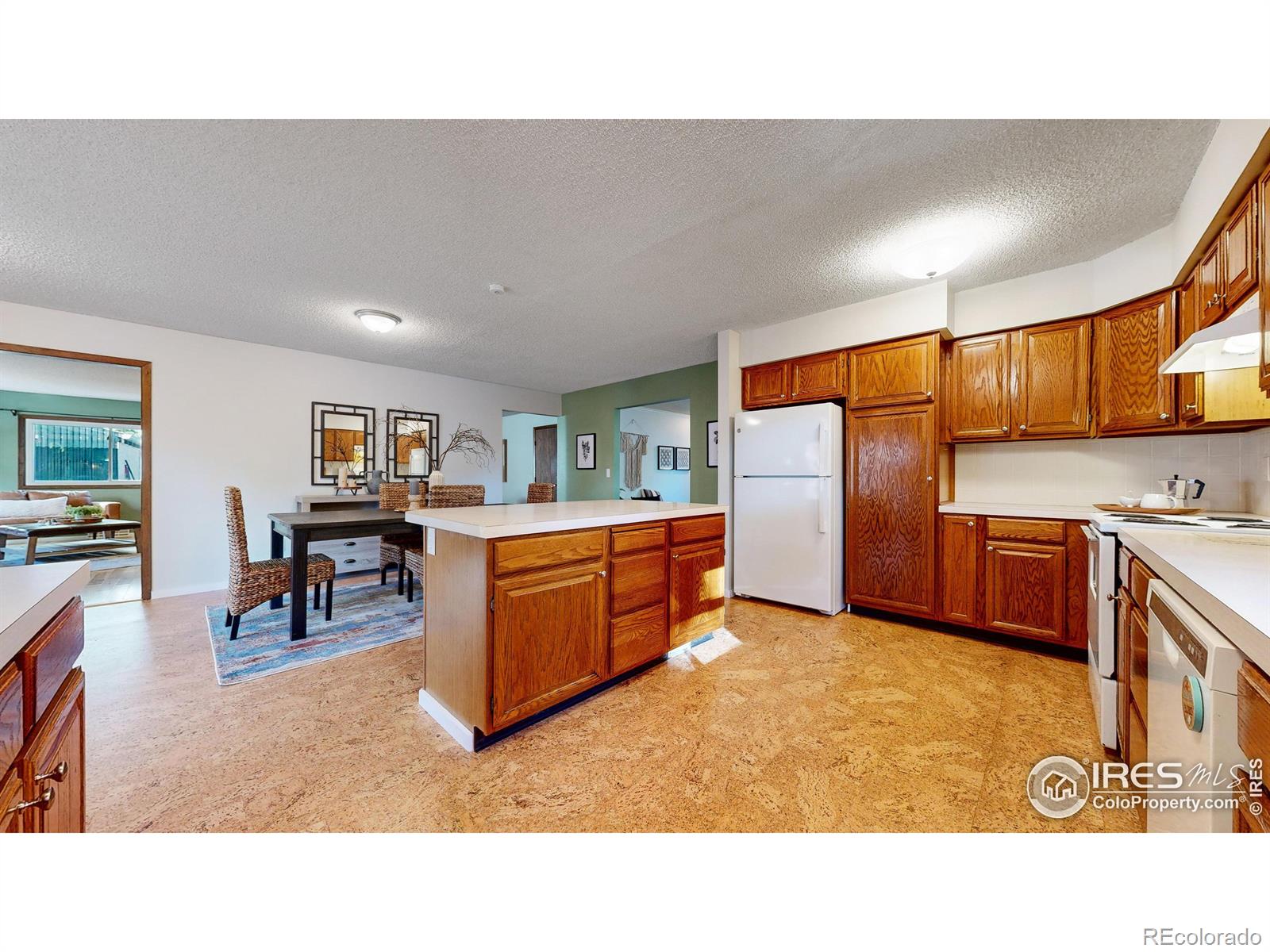 MLS Image #8 for 1644  axial drive,loveland, Colorado