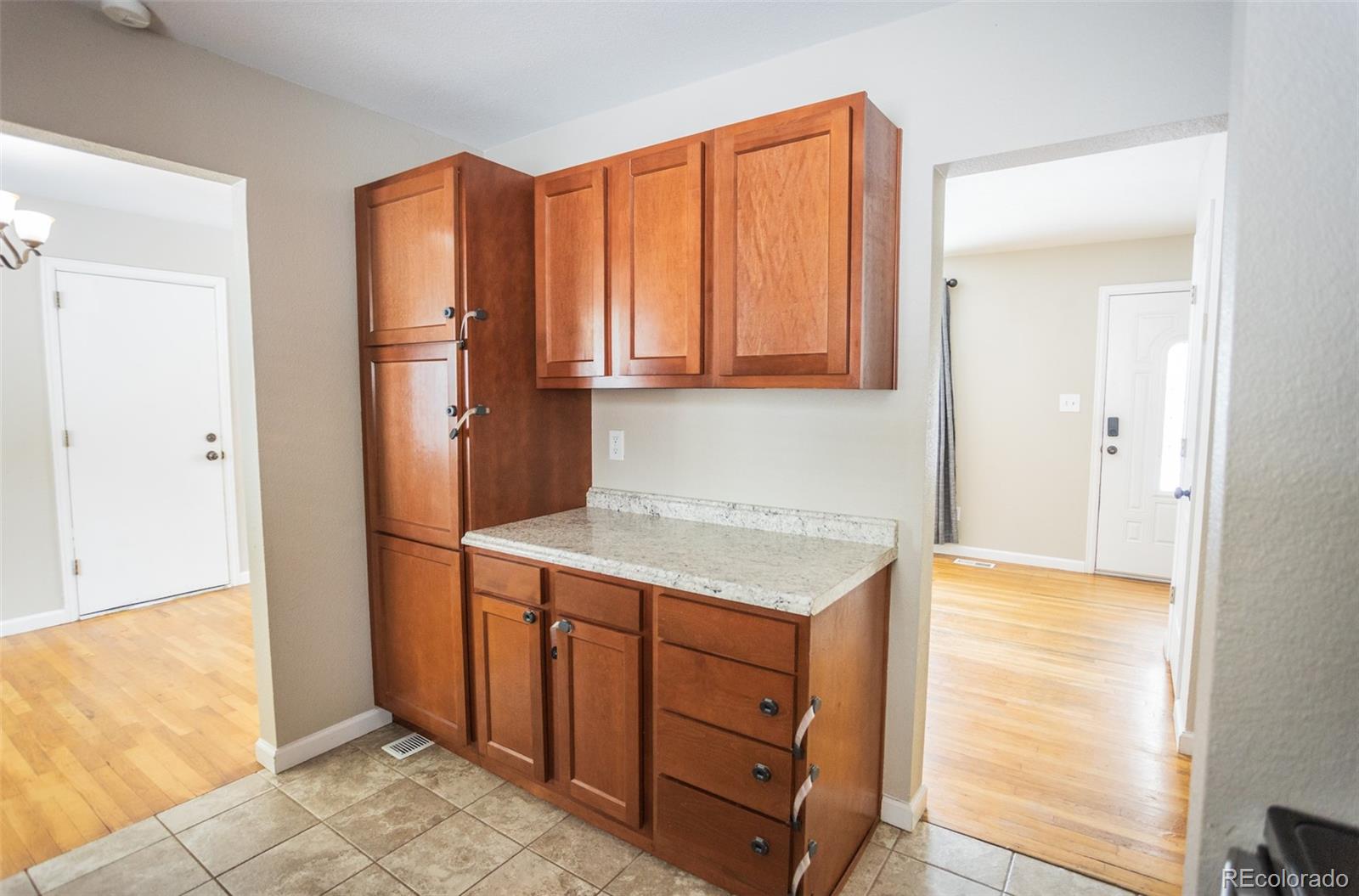 MLS Image #9 for 2422  san marcos drive,colorado springs, Colorado