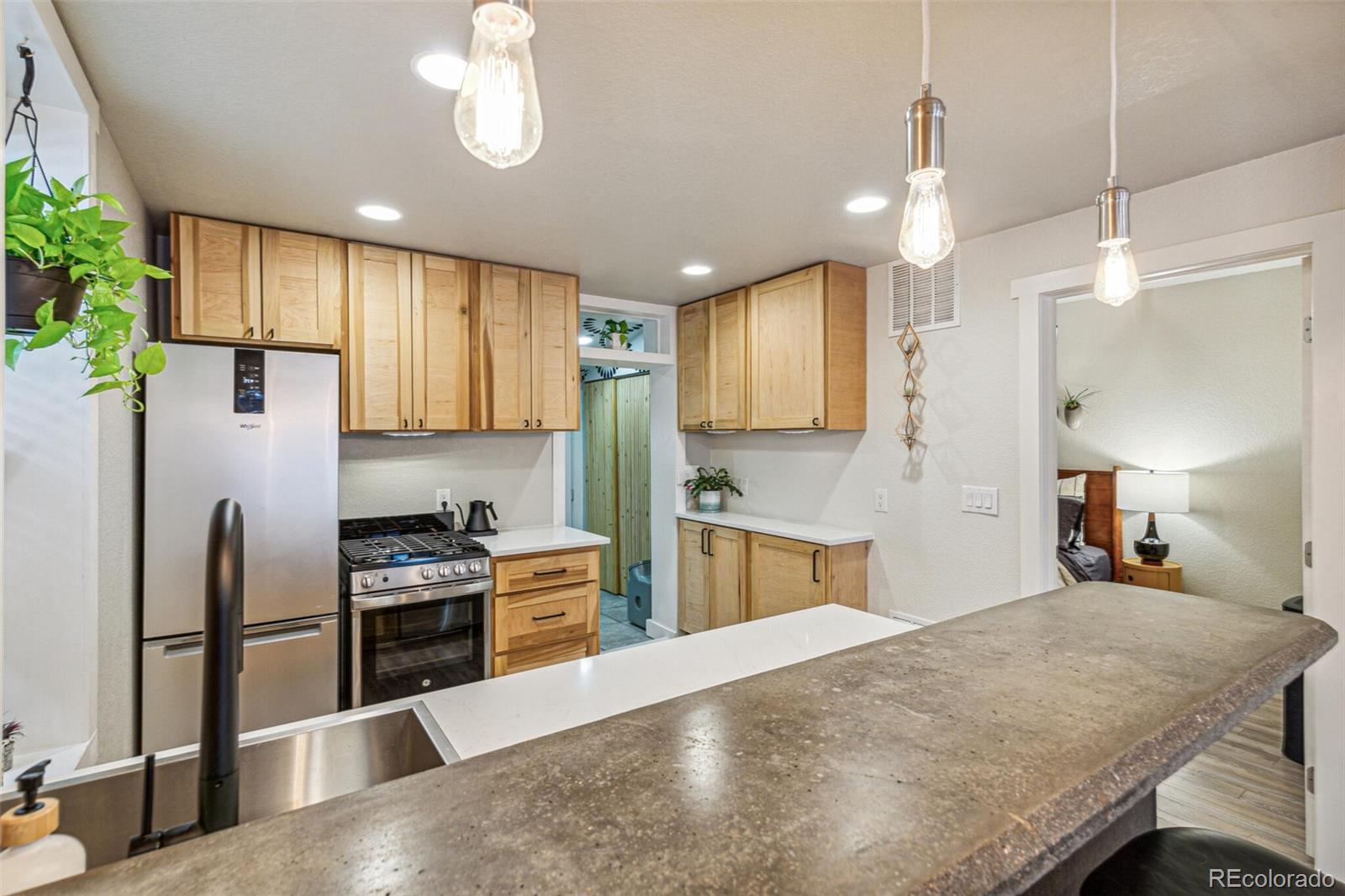 MLS Image #7 for 1025 w 37th avenue,denver, Colorado