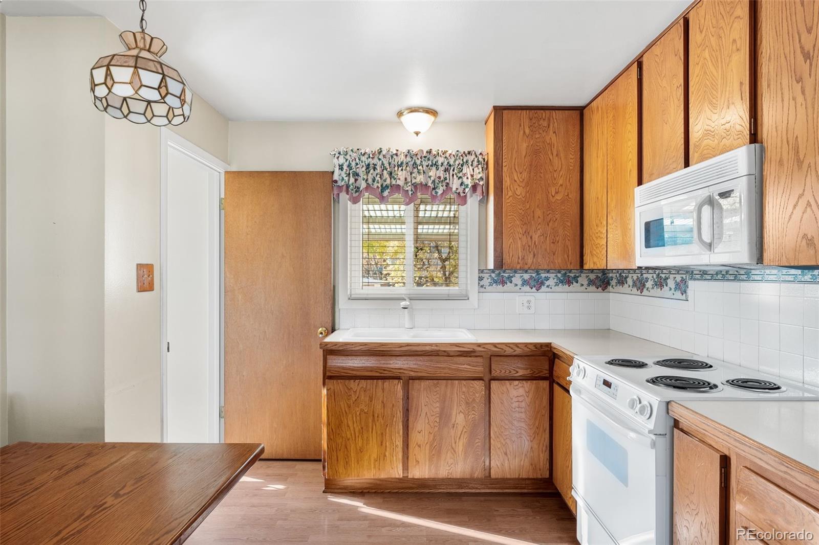 MLS Image #6 for 190  northglenn drive,northglenn, Colorado