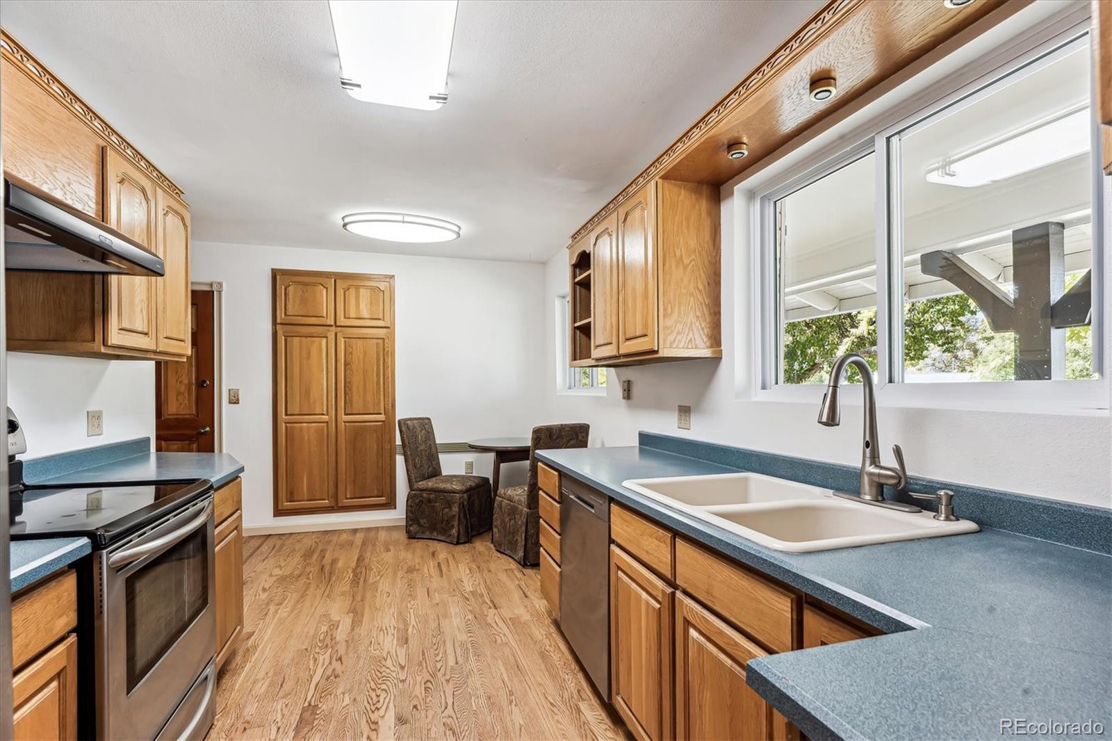 MLS Image #4 for 260 e geddes avenue,centennial, Colorado