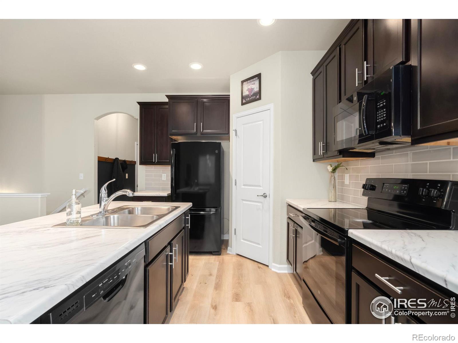 MLS Image #8 for 702  settlers drive,milliken, Colorado