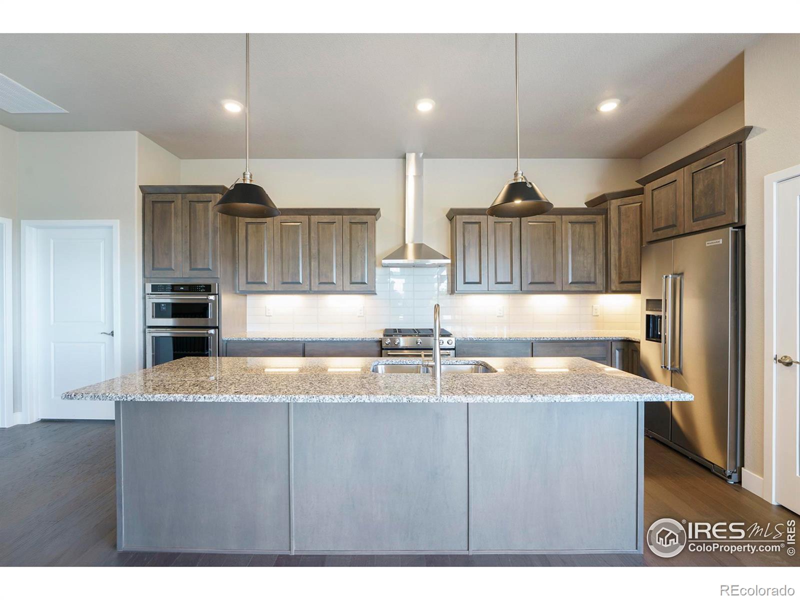 MLS Image #2 for 7292  xenophon court,arvada, Colorado