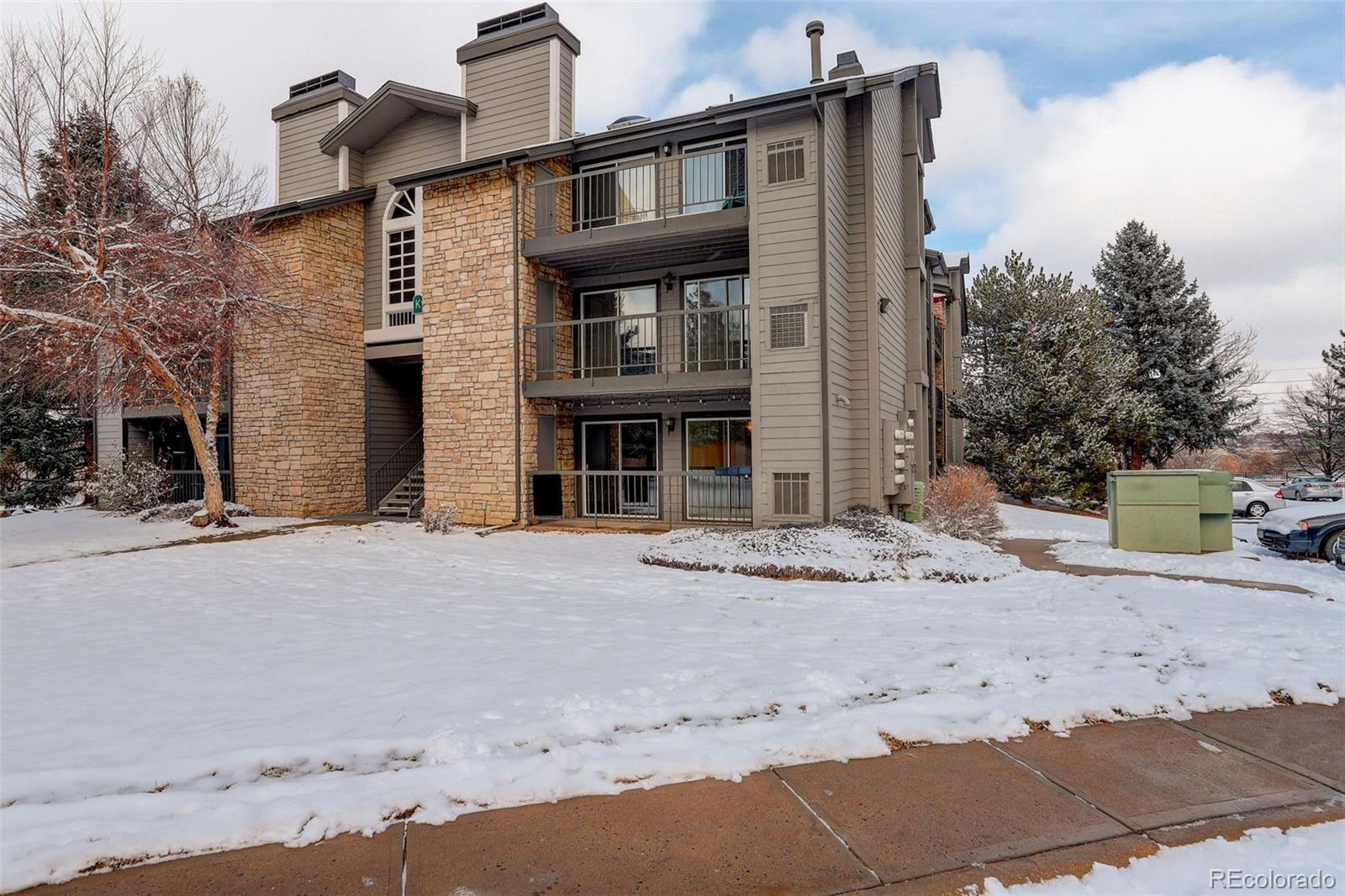 MLS Image #18 for 2575 s syracuse way 108,denver, Colorado