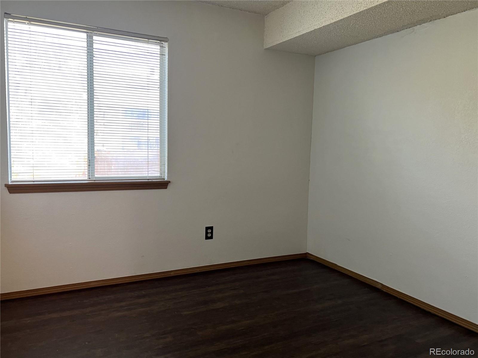 MLS Image #20 for 1094 s dearborn street 107,aurora, Colorado