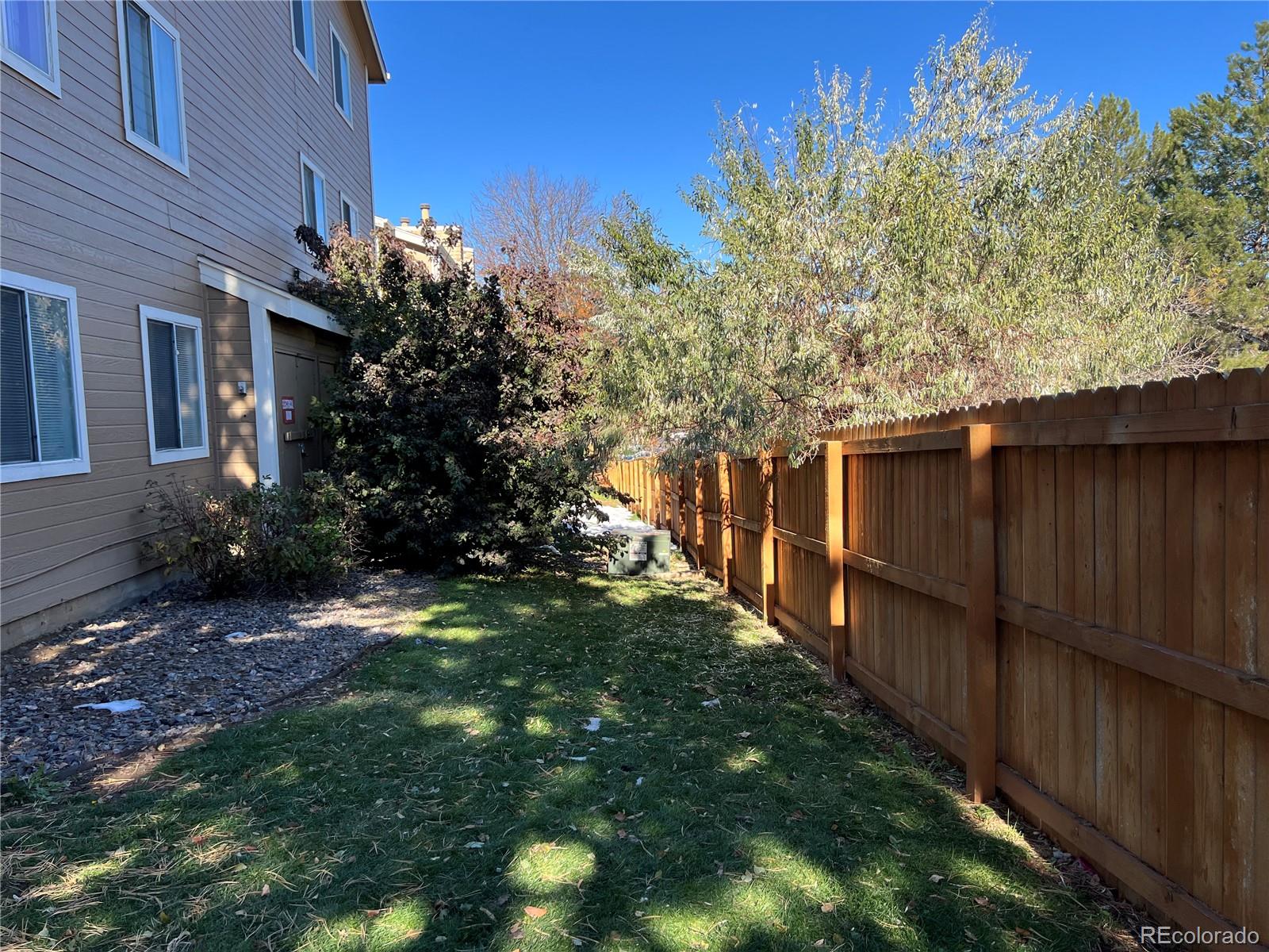 MLS Image #5 for 1094 s dearborn street 107,aurora, Colorado