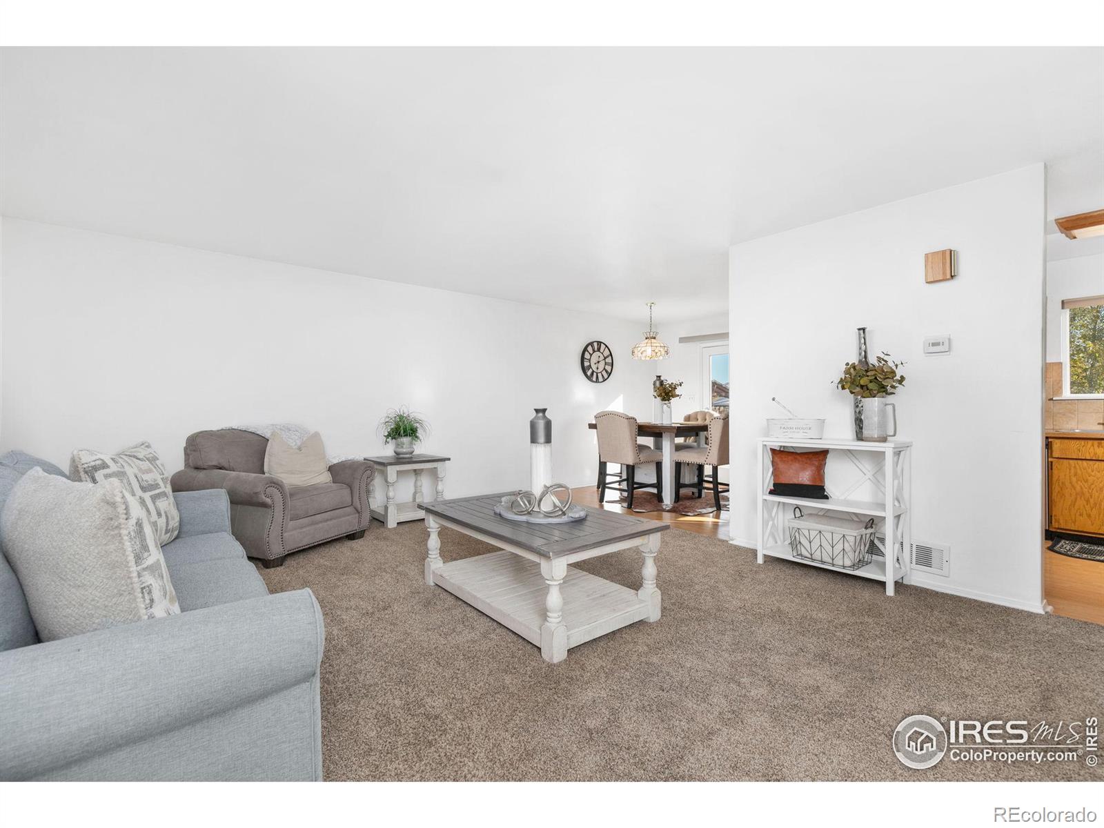 MLS Image #5 for 1640  san juan circle,evans, Colorado