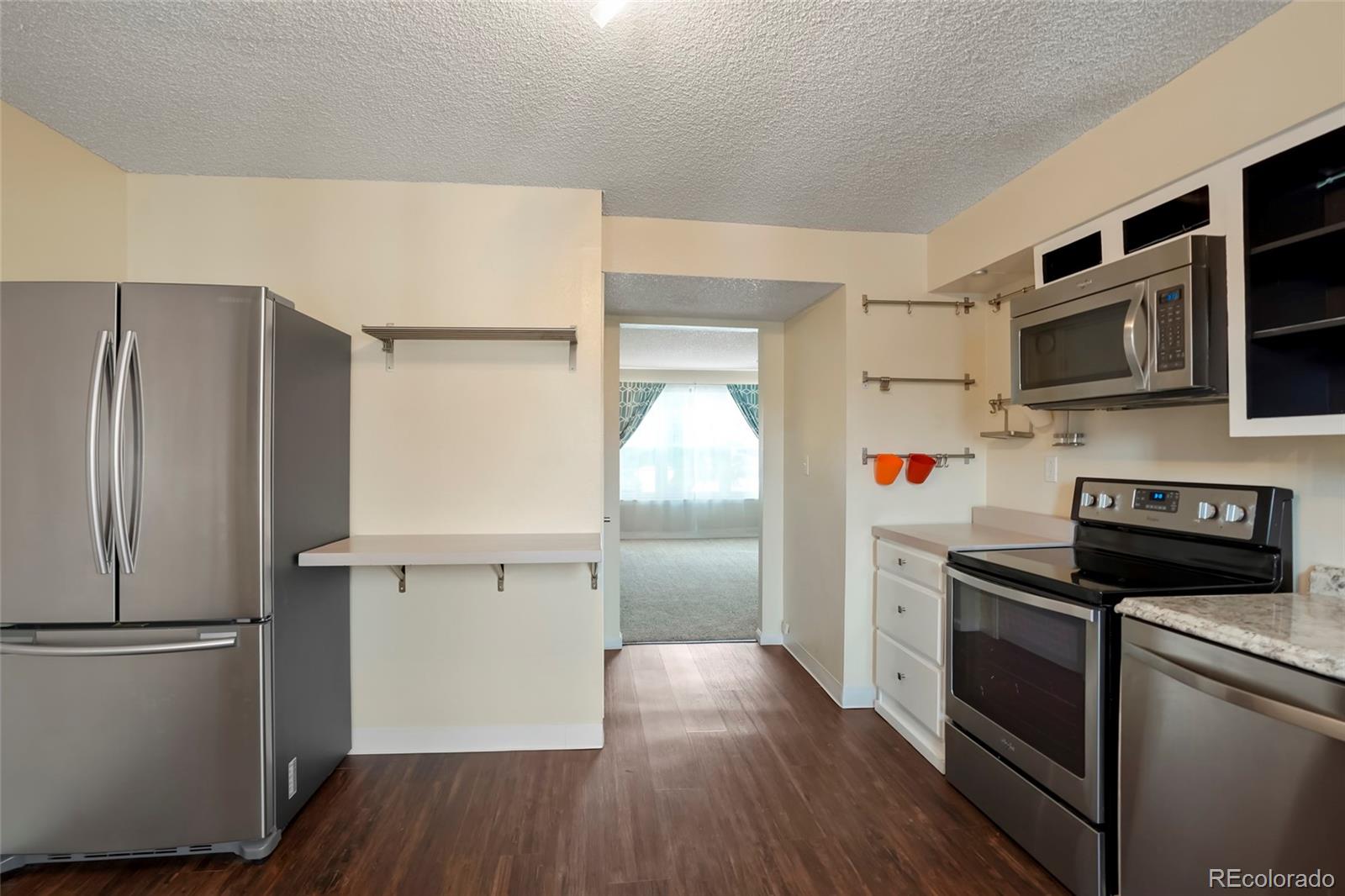 MLS Image #8 for 3490 s akron street 4,denver, Colorado