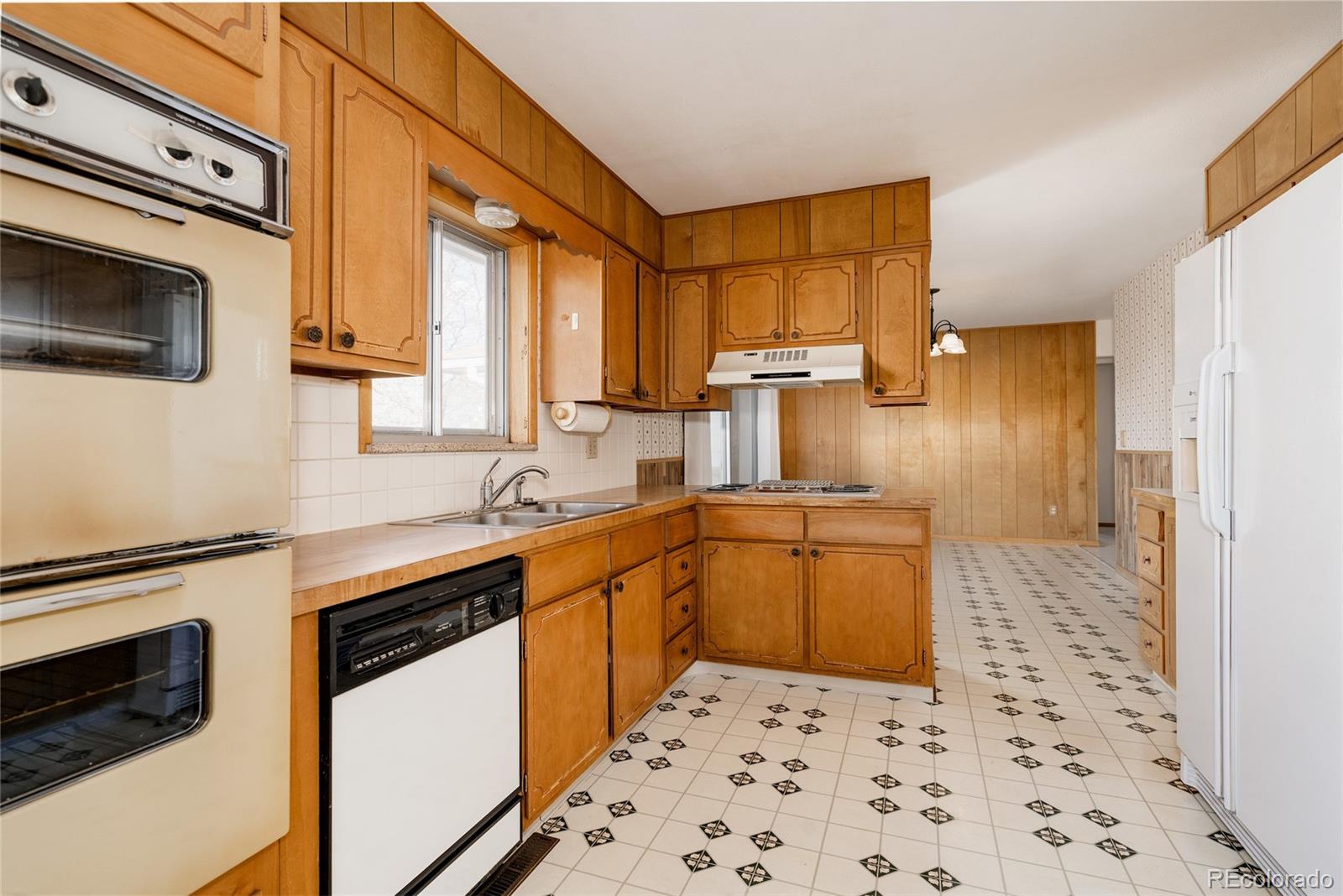 MLS Image #10 for 8895  morton road,niwot, Colorado