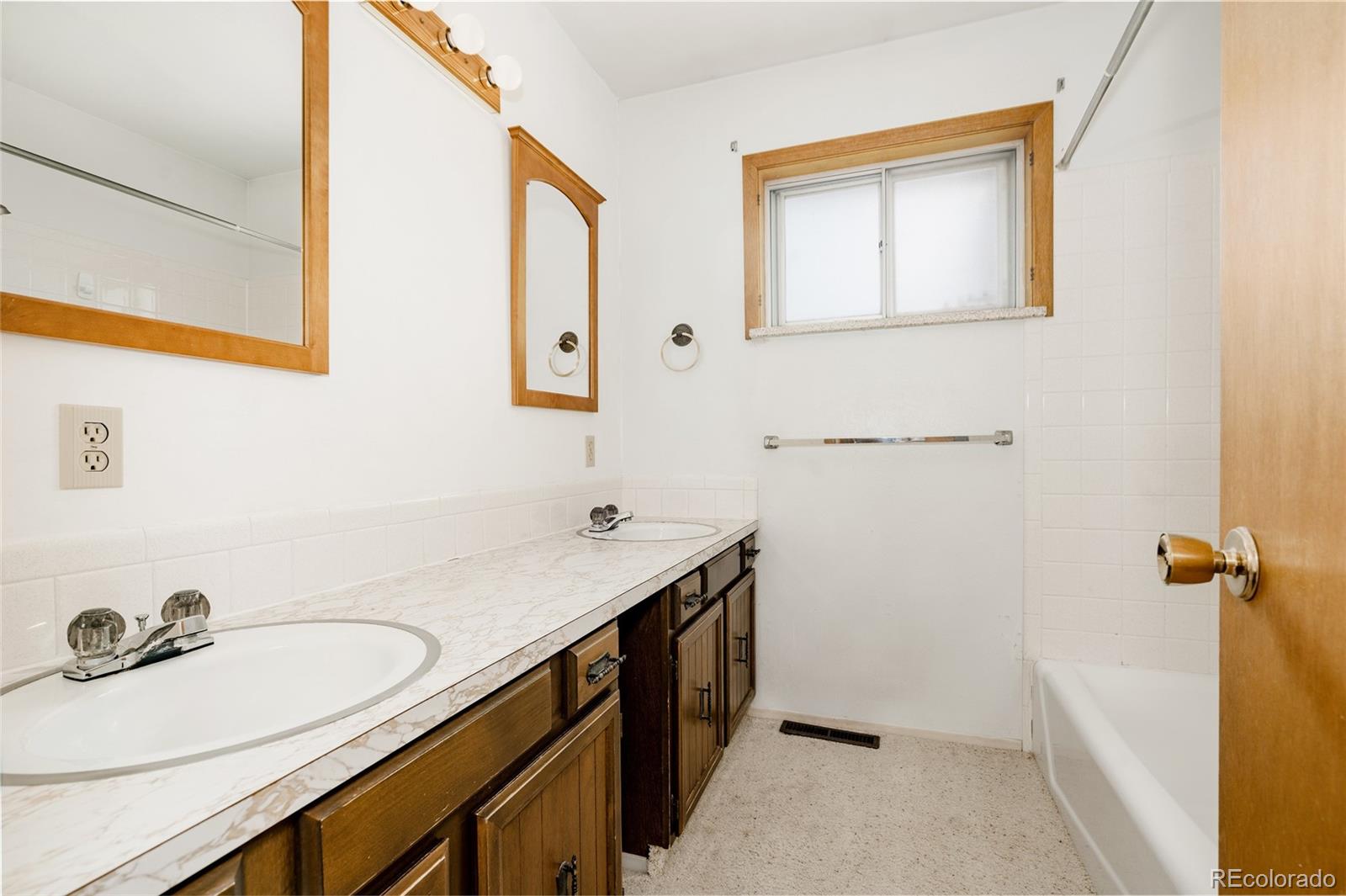 MLS Image #21 for 8895  morton road,niwot, Colorado