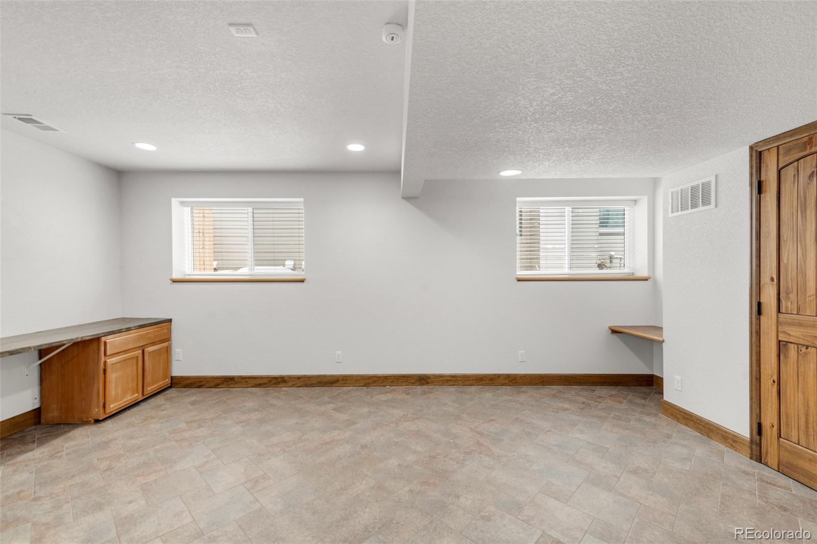 MLS Image #34 for 11937 w coal mine drive,littleton, Colorado