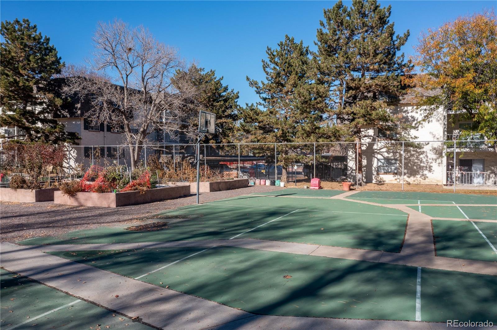 MLS Image #29 for 5770 e warren avenue,denver, Colorado