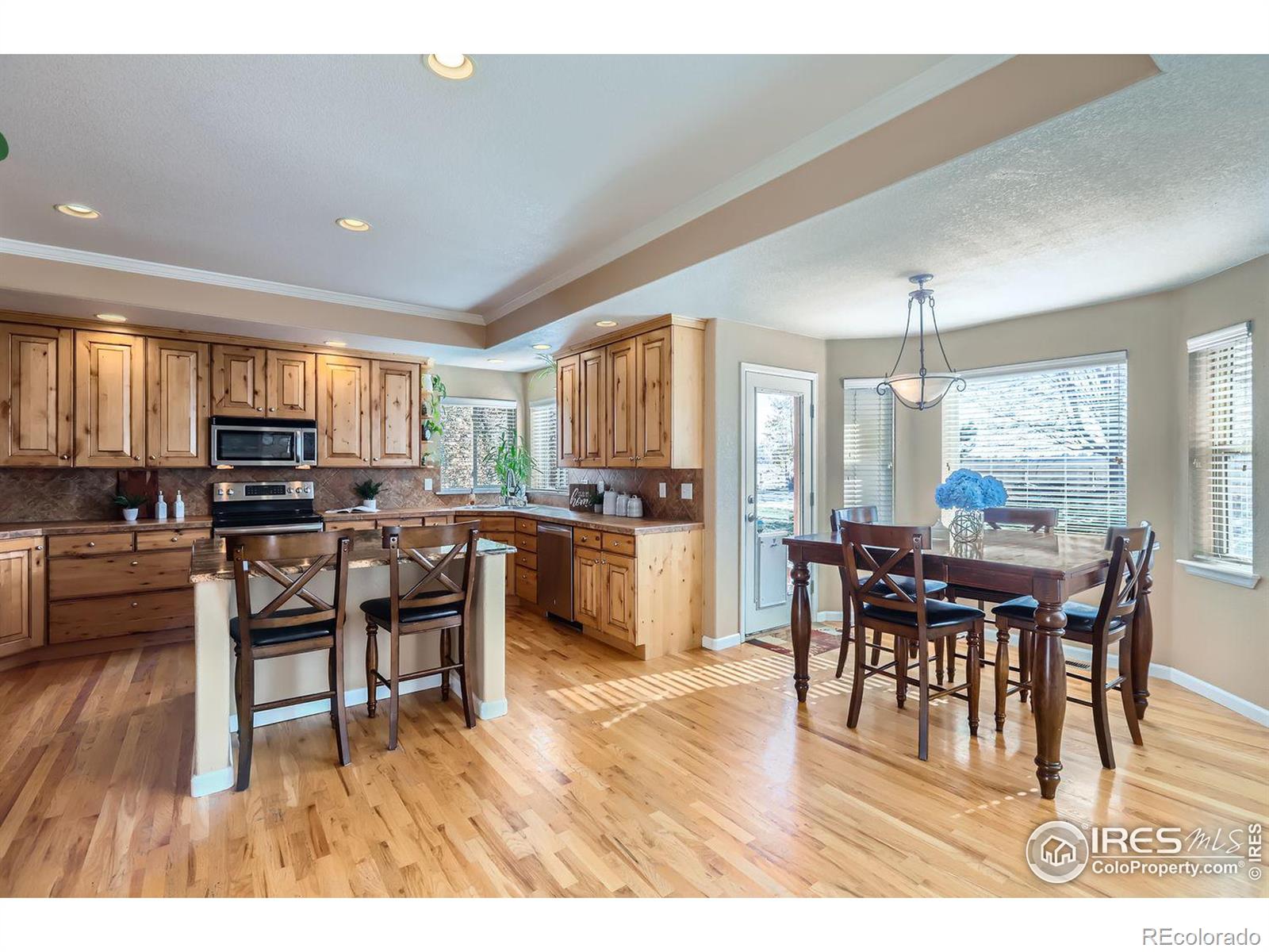 MLS Image #10 for 6856  saddleback avenue,firestone, Colorado