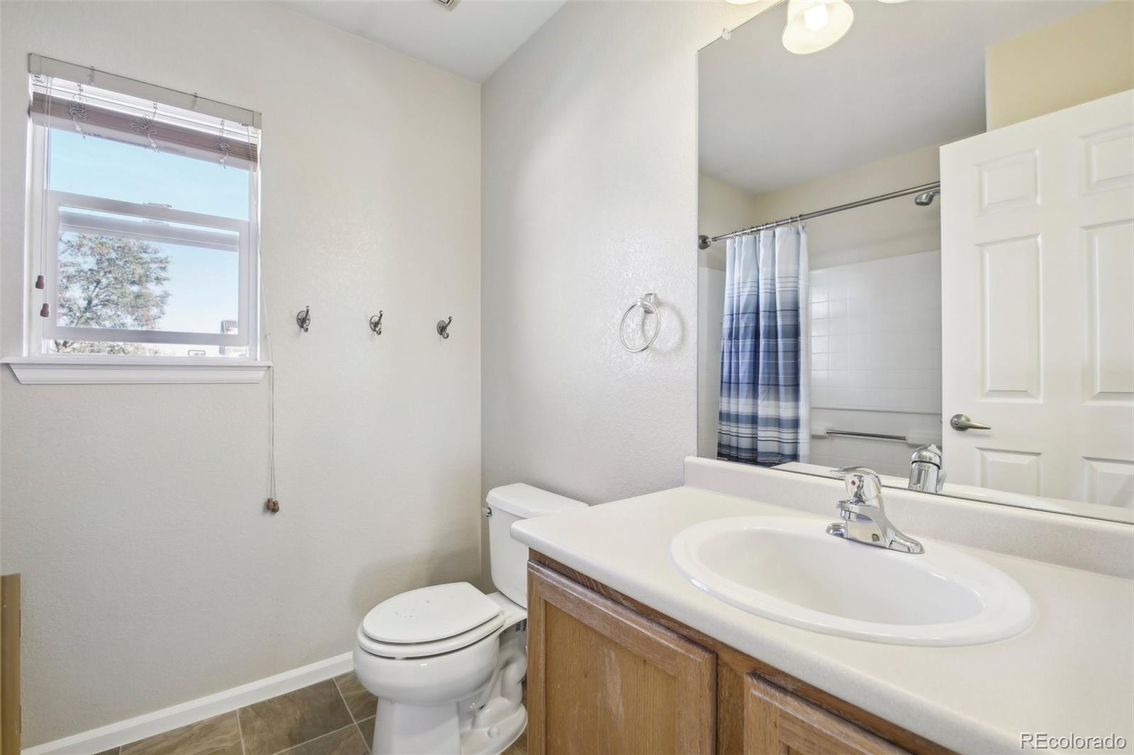 MLS Image #18 for 5258  biscay street,denver, Colorado